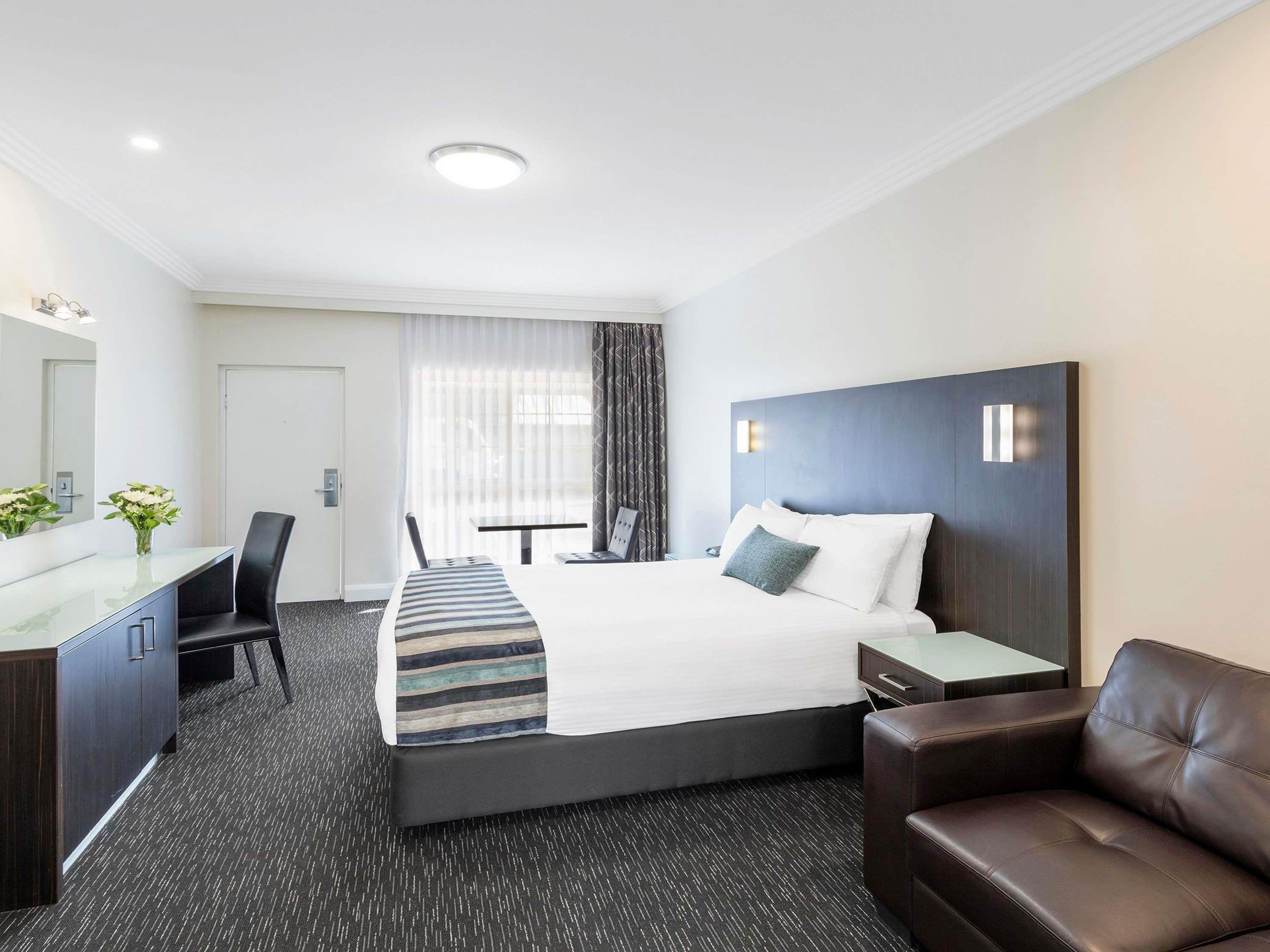 Double Superior Queen Bed