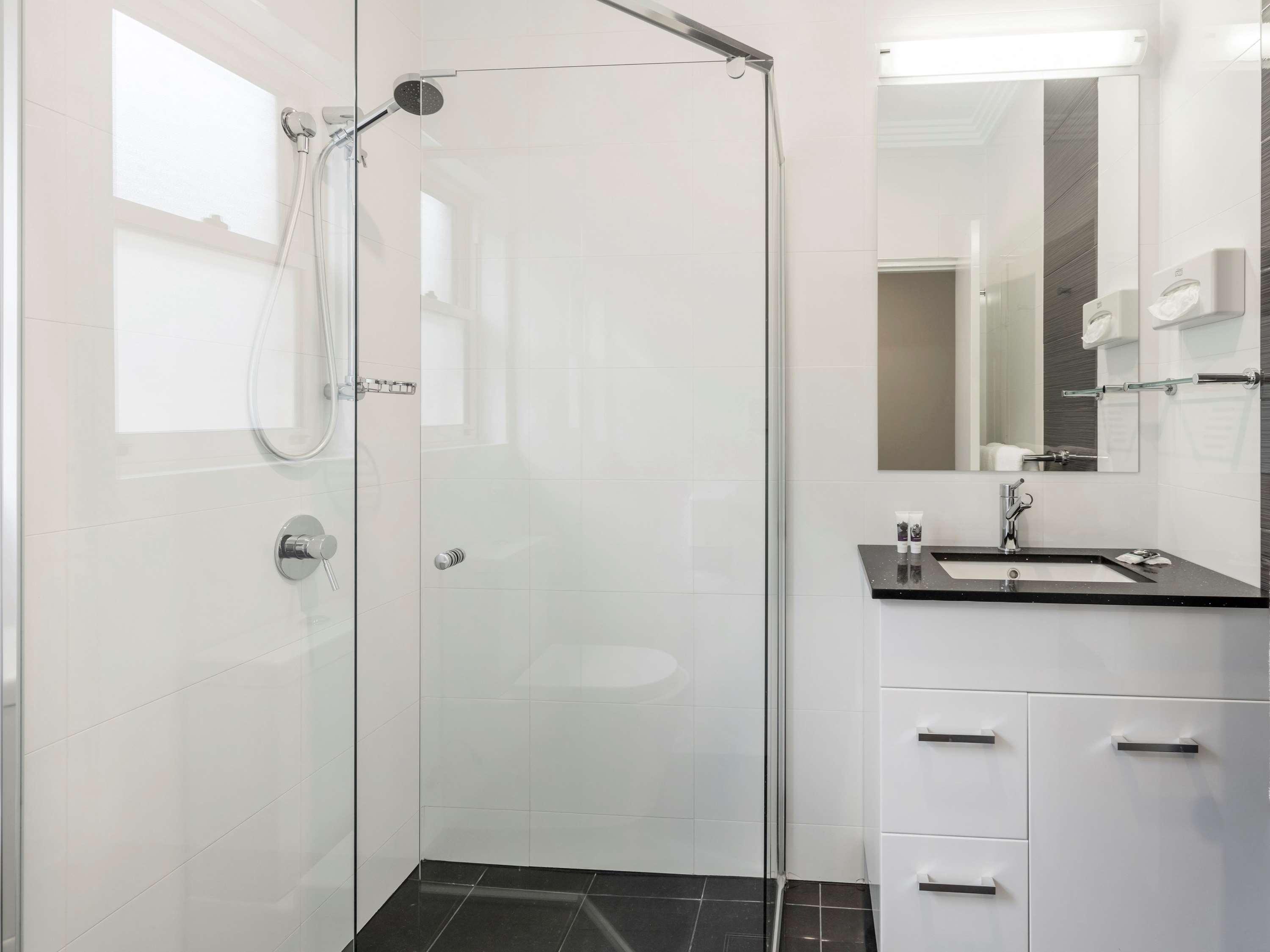 Double Superior Queen Bed