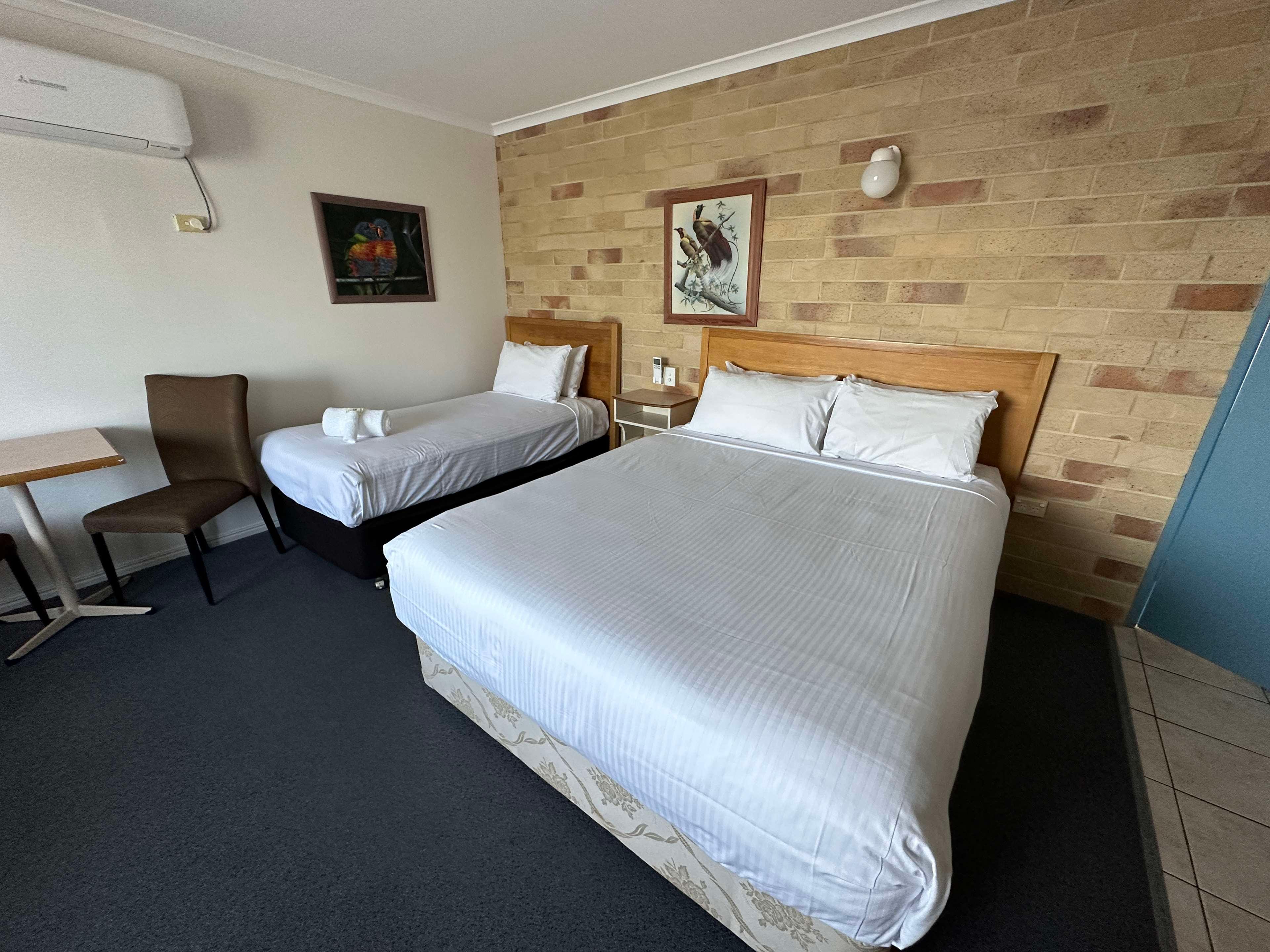 Family Room Executive