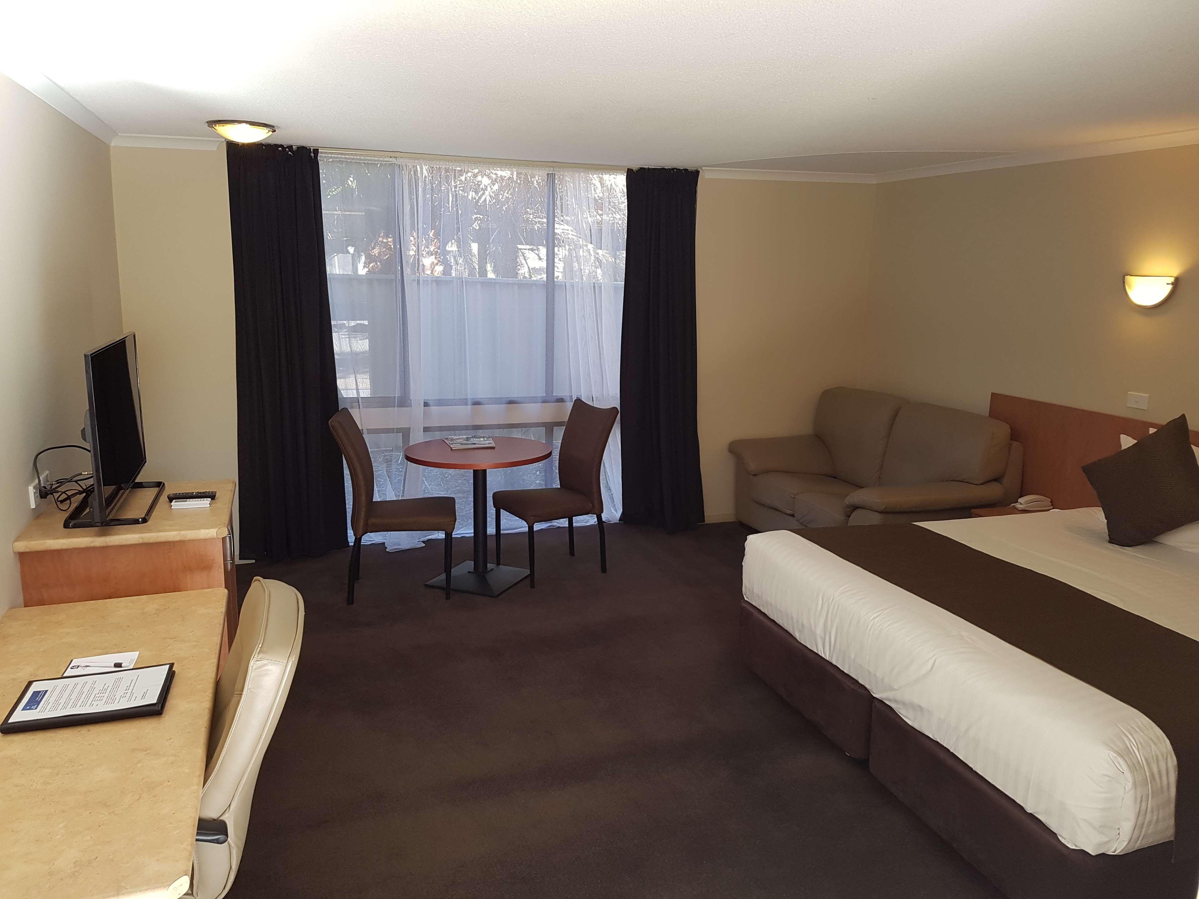 Double Executive King Bed