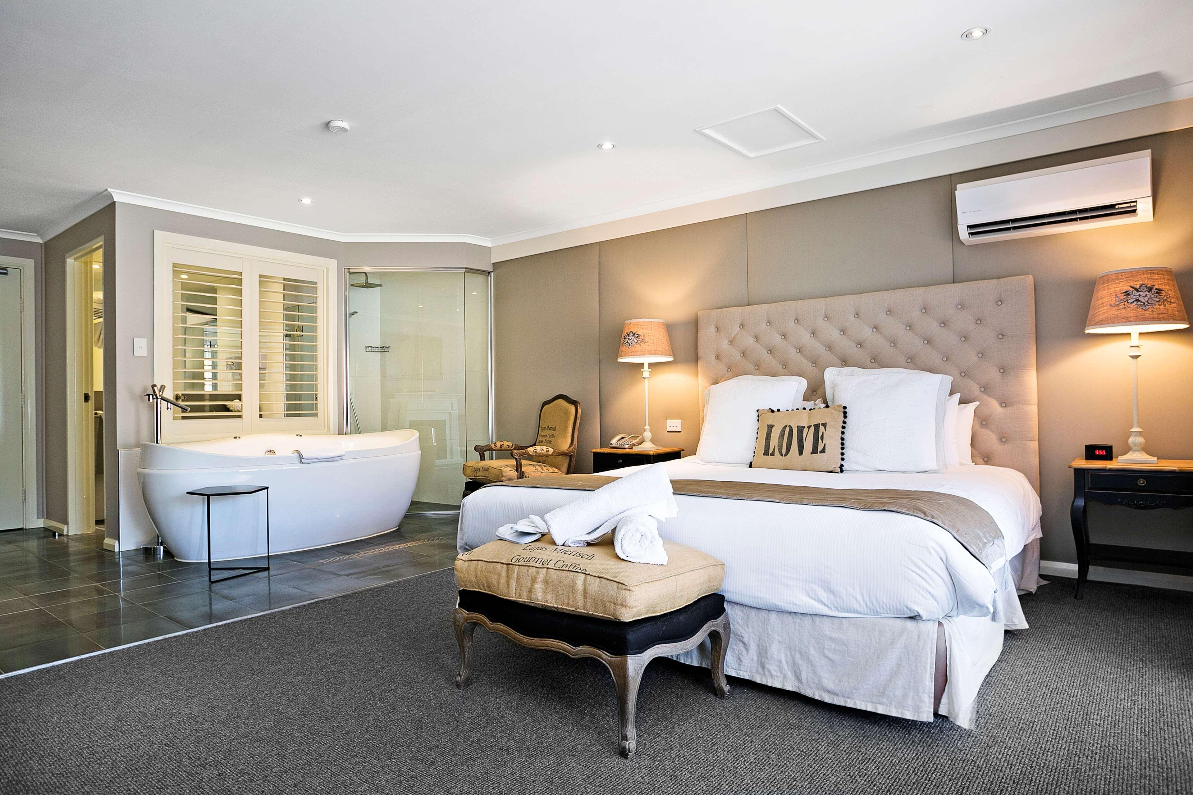 Suite Executive King Bed