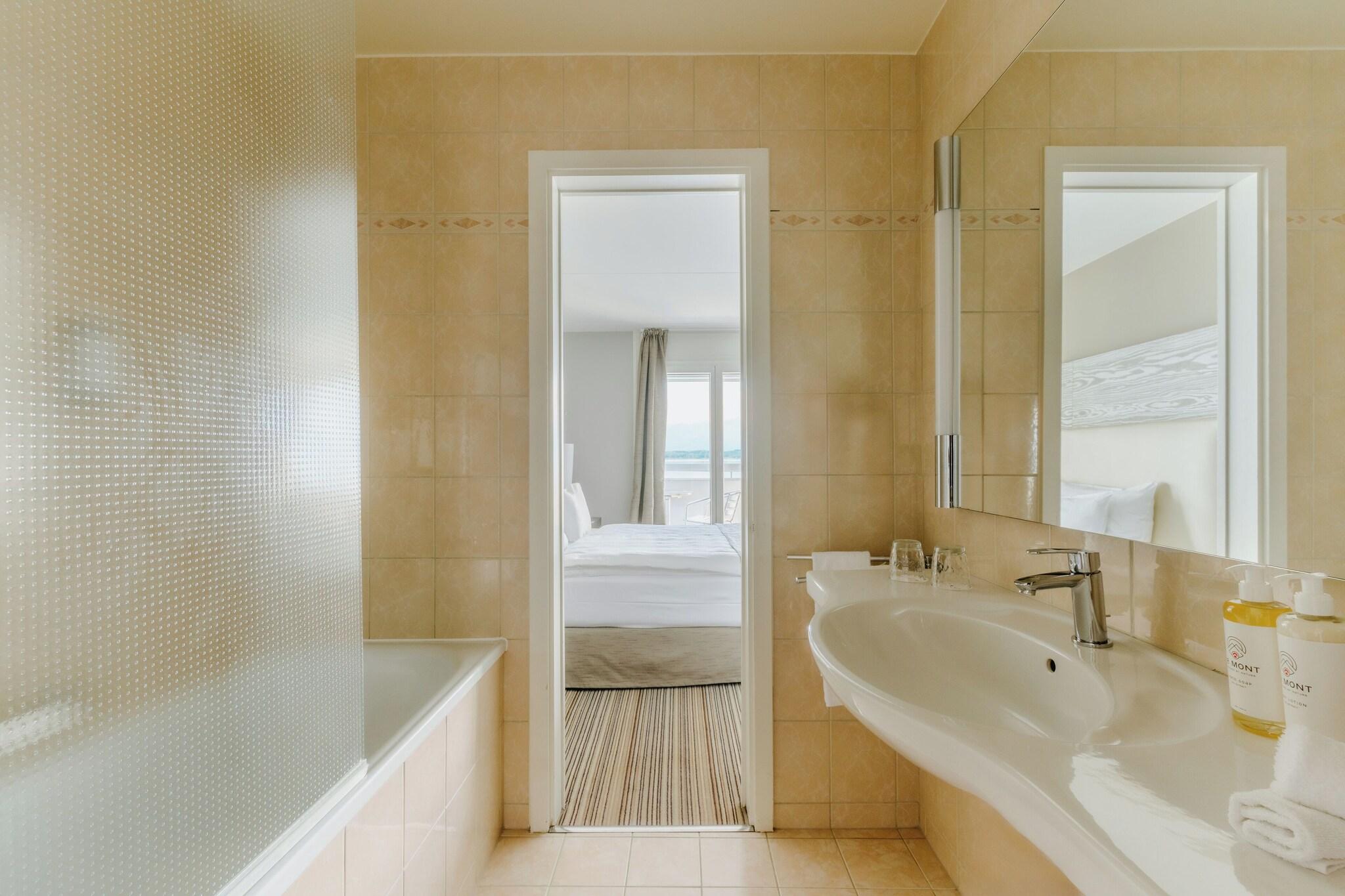 Junior Suite Lake View