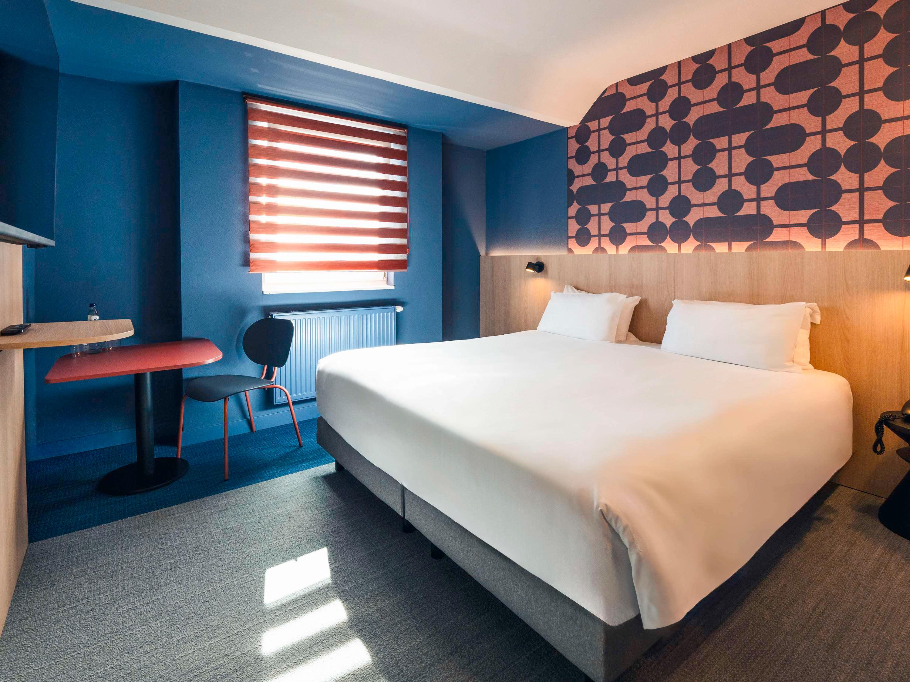 Double King Size Bed