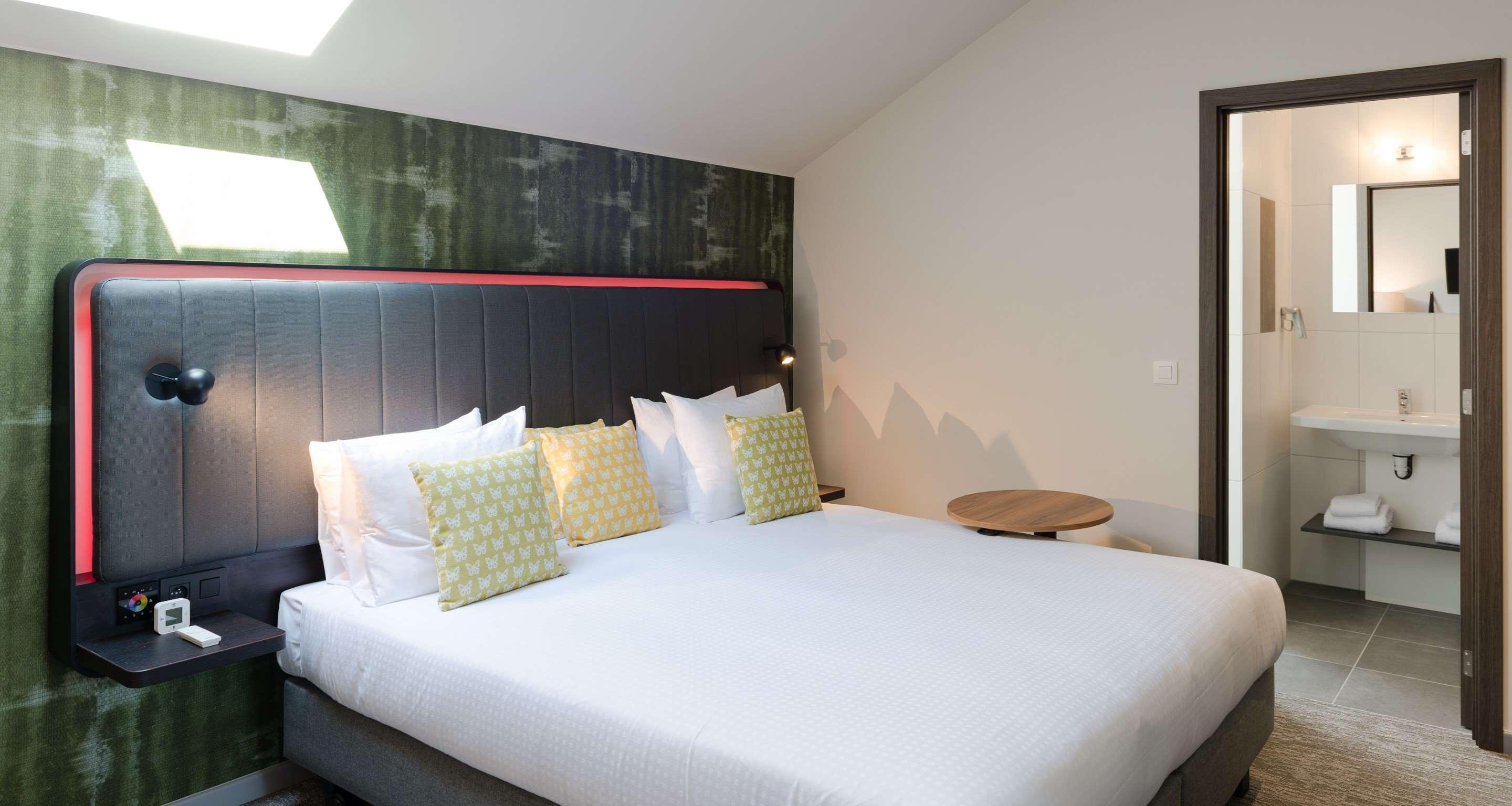 Double Executive King Bed