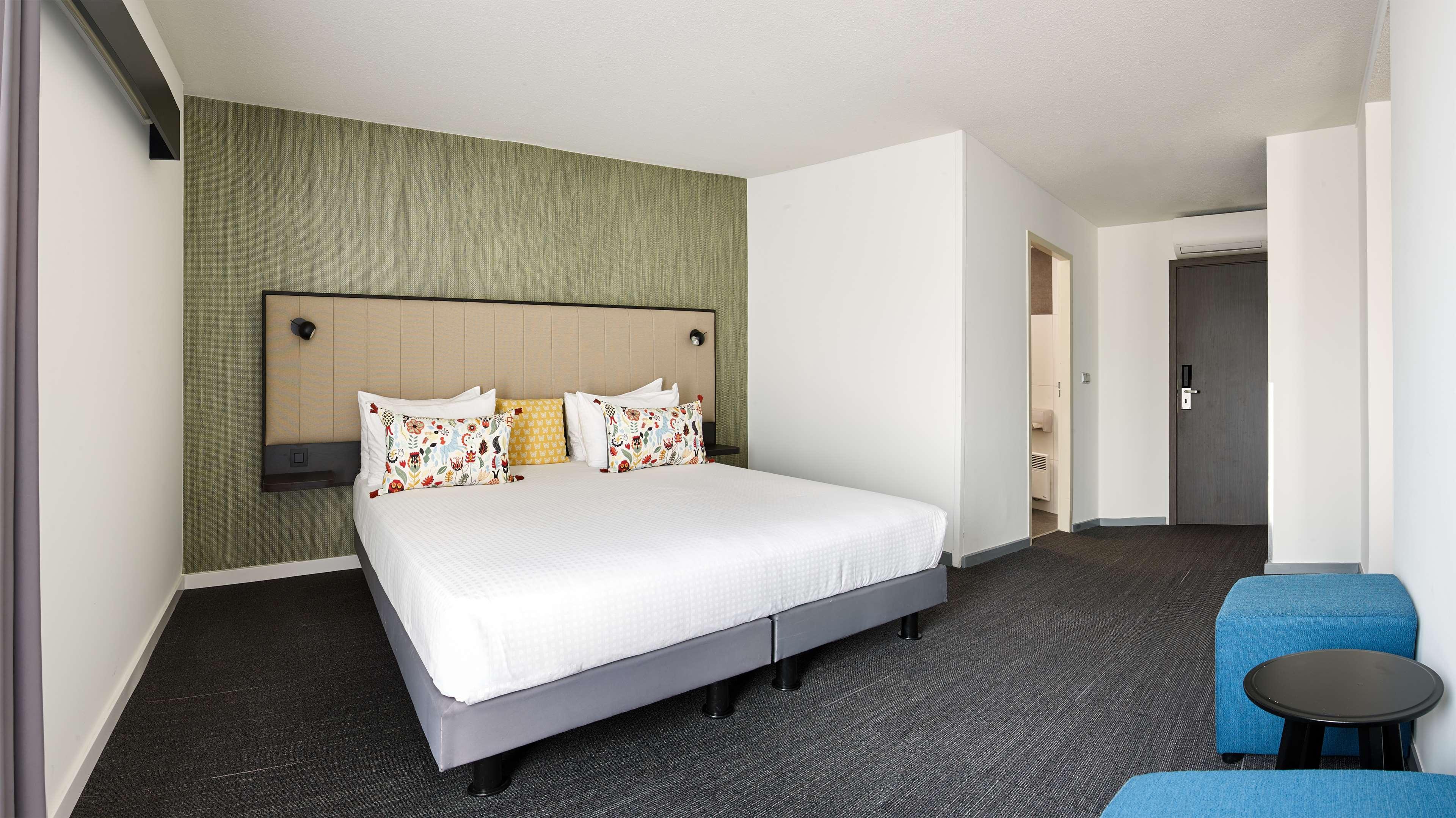 Family Room Standard