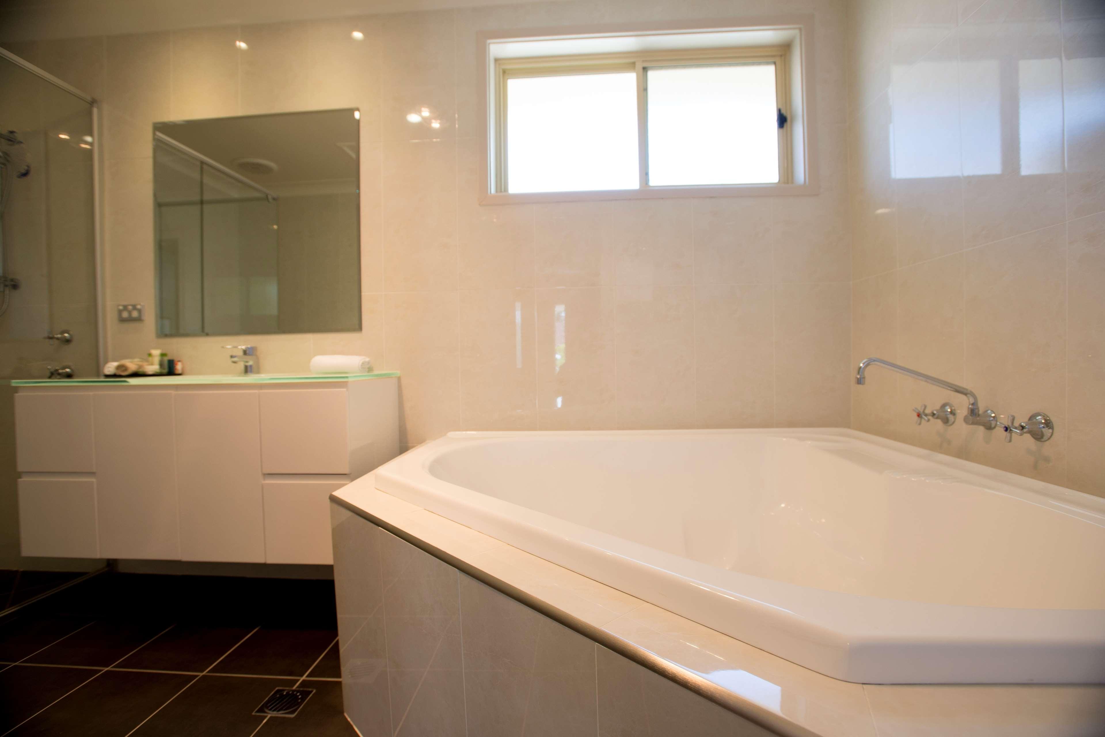 Room King Bed Non Smoking