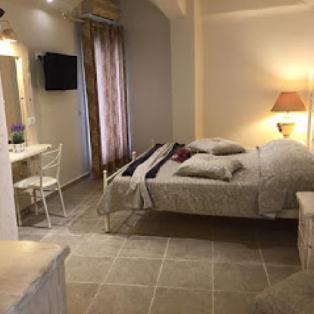 Double or Twin Standard