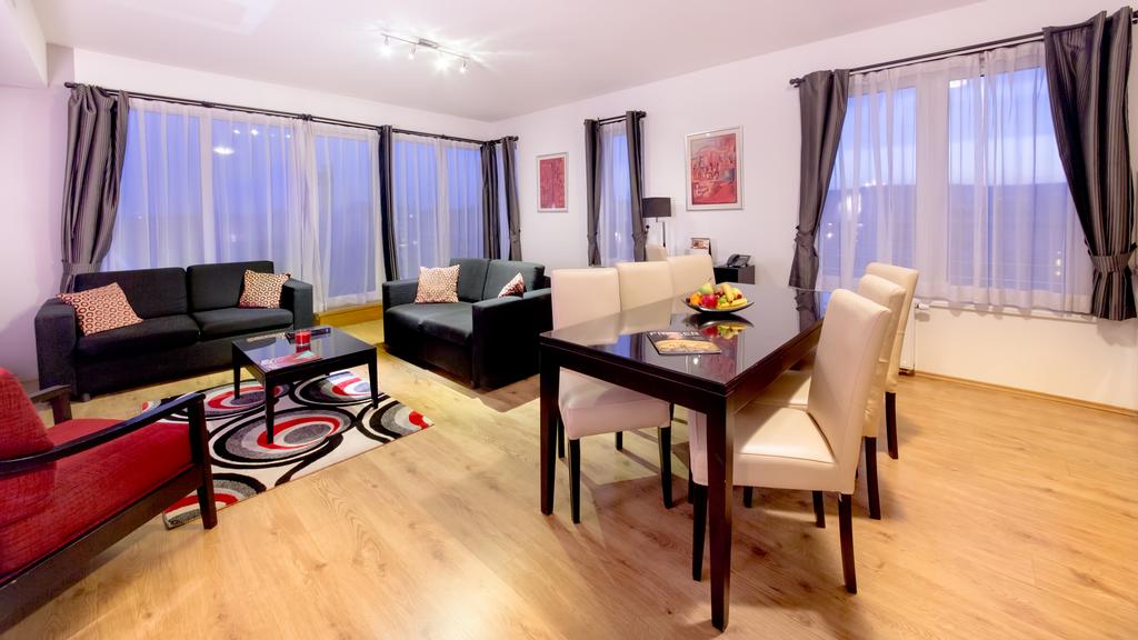 Apartment Deluxe Two Bedroom