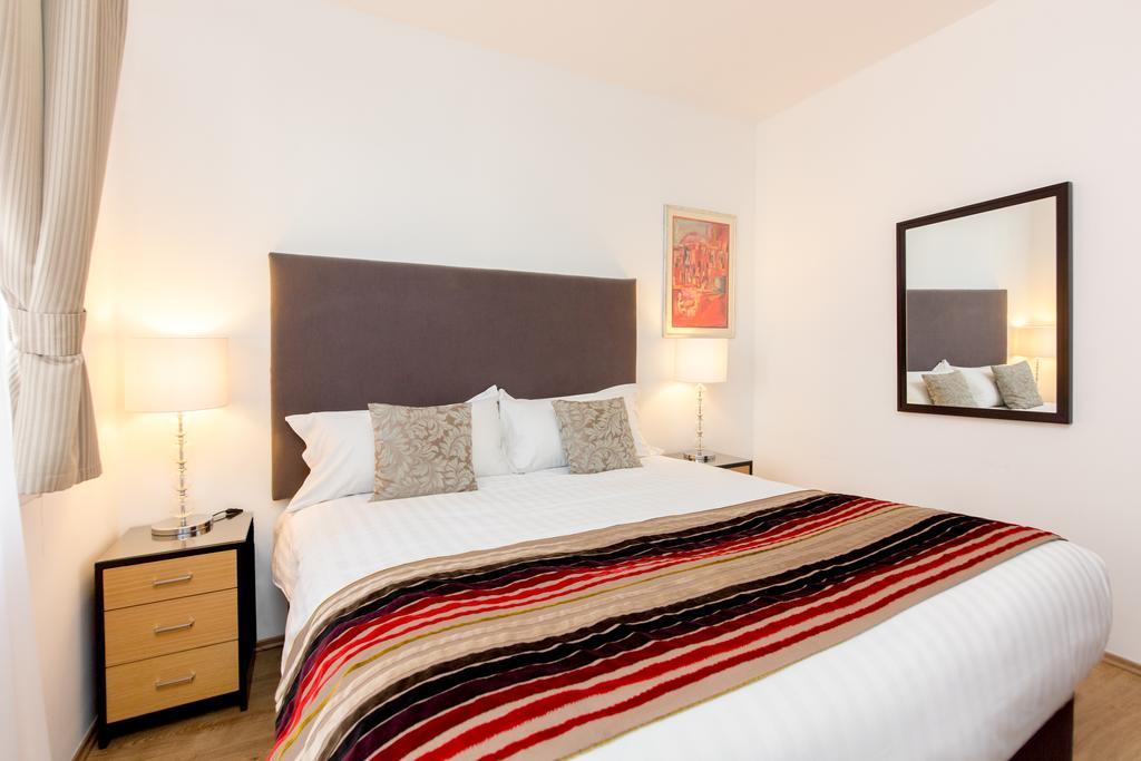 Apartment Deluxe Two Bedroom