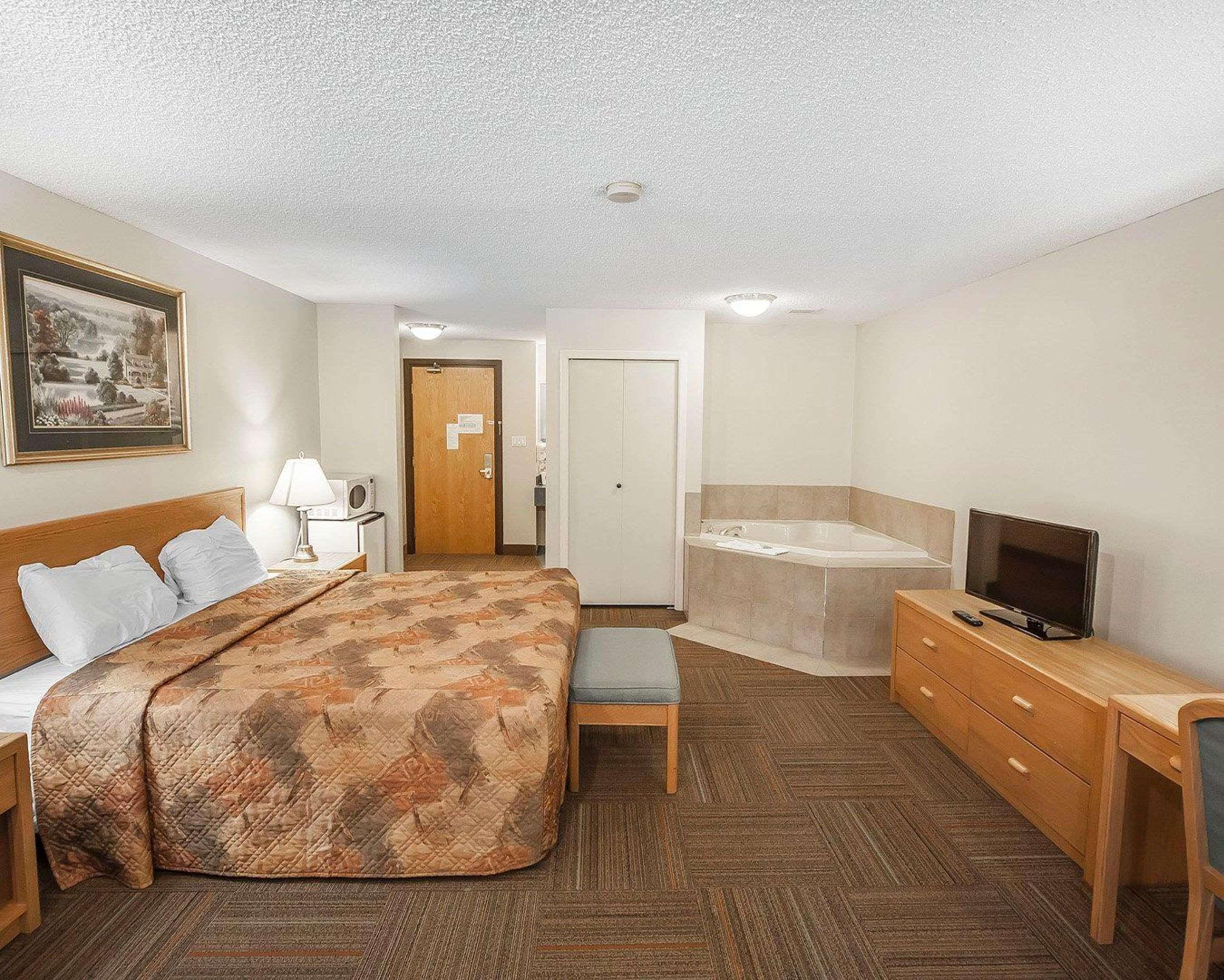 Double King Bed Non Smoking