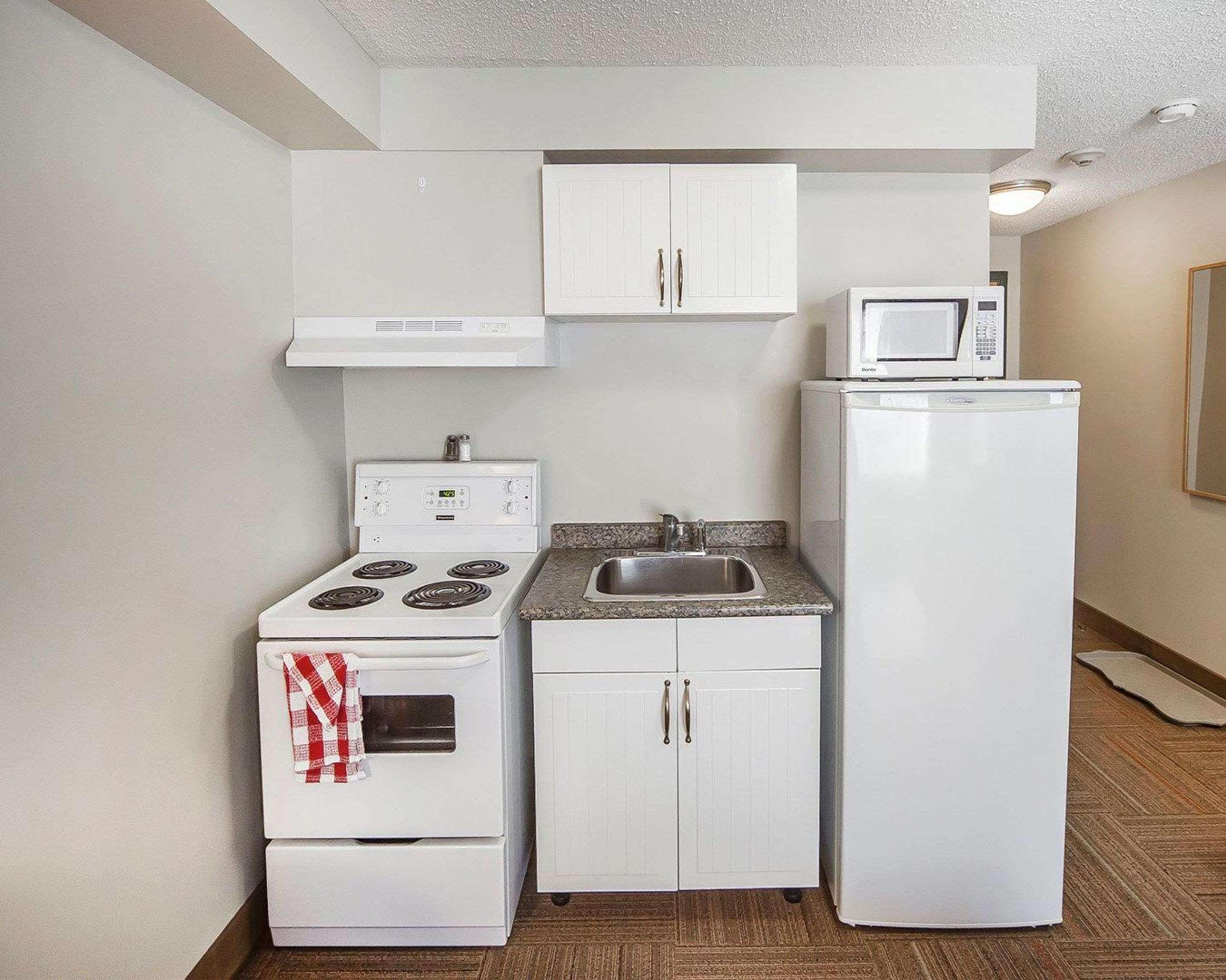 Double Queen Bed Non Smoking