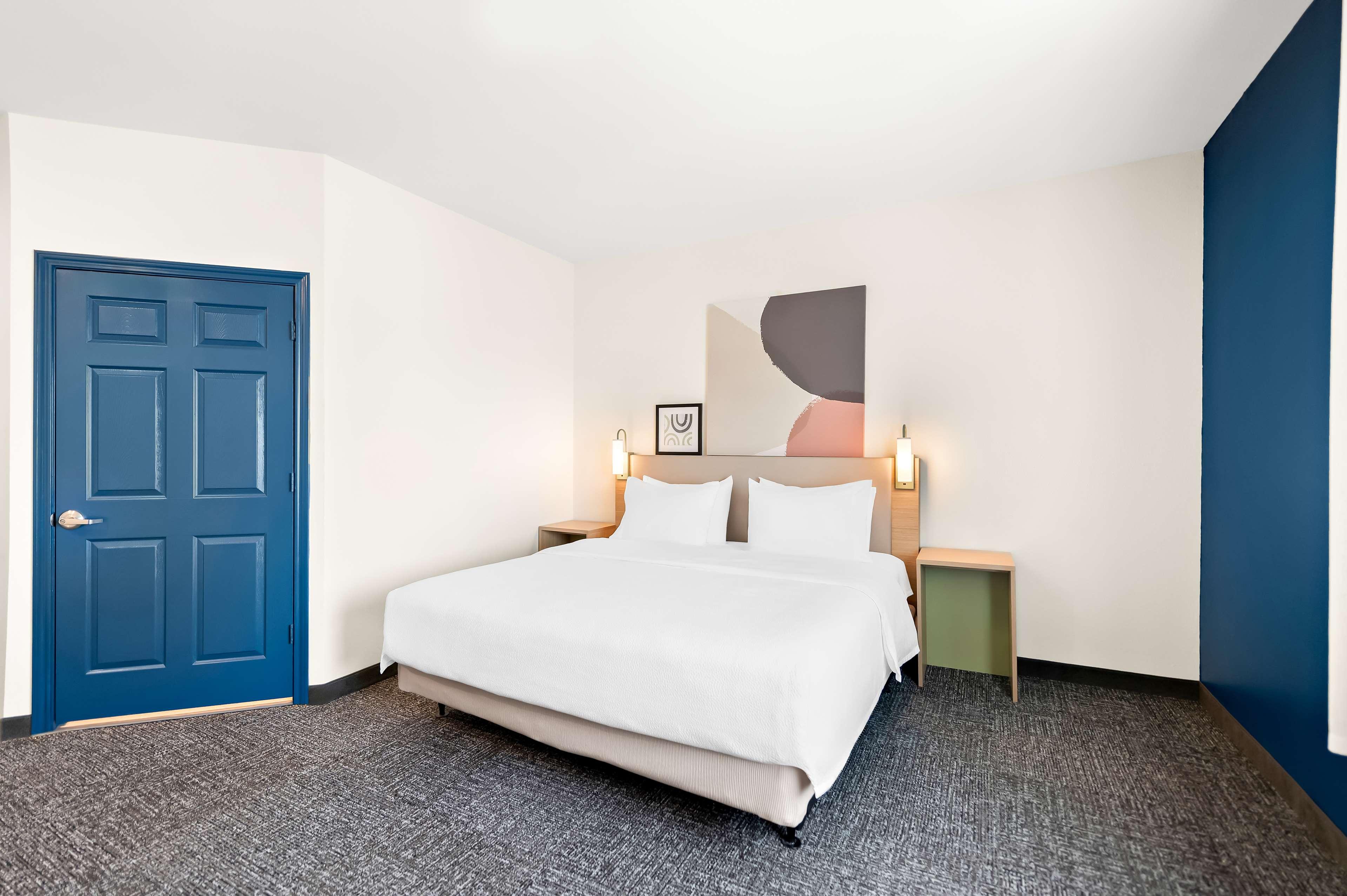 Double Accessible King Size Bed