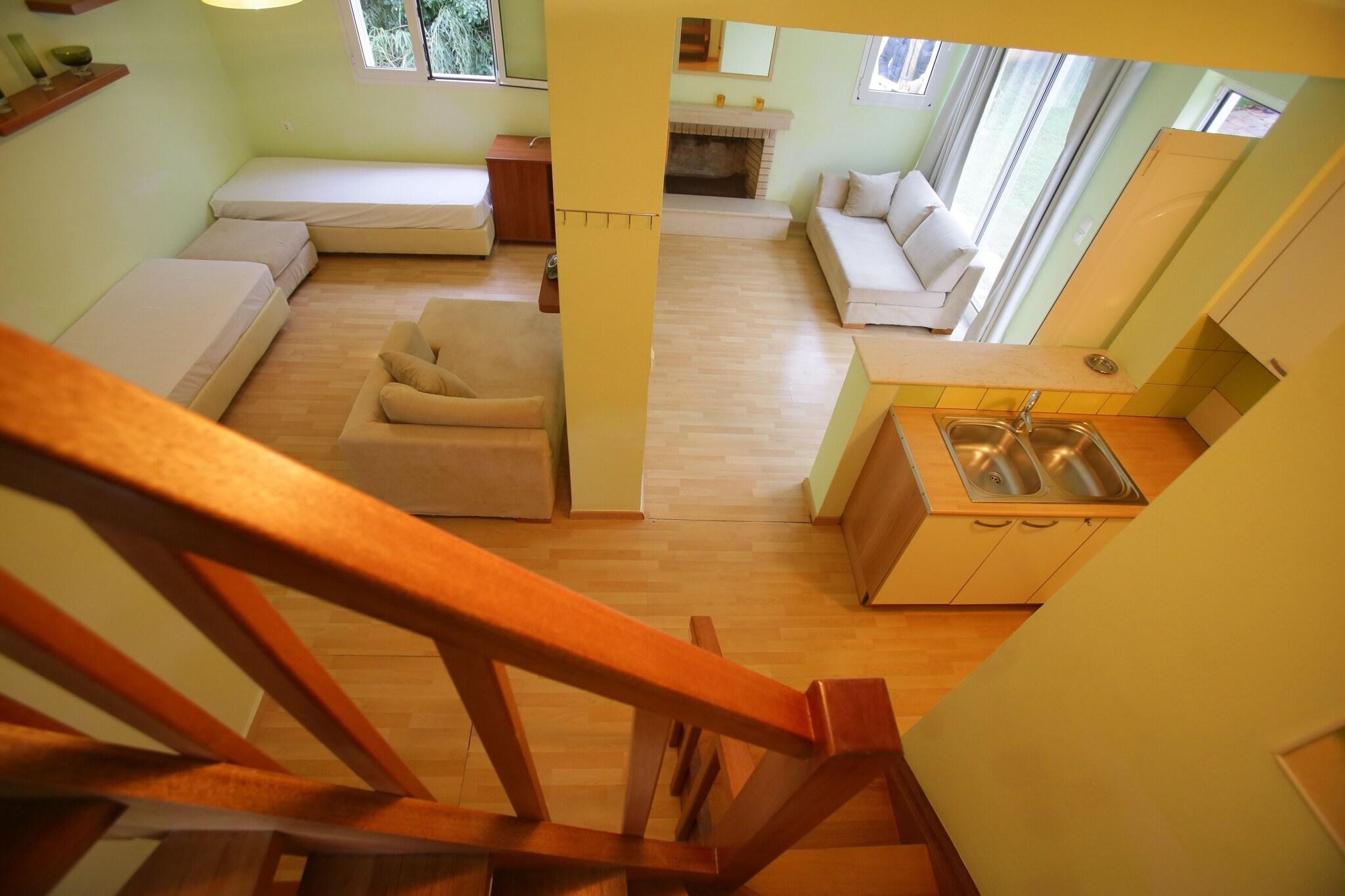 Family Room Three Beds