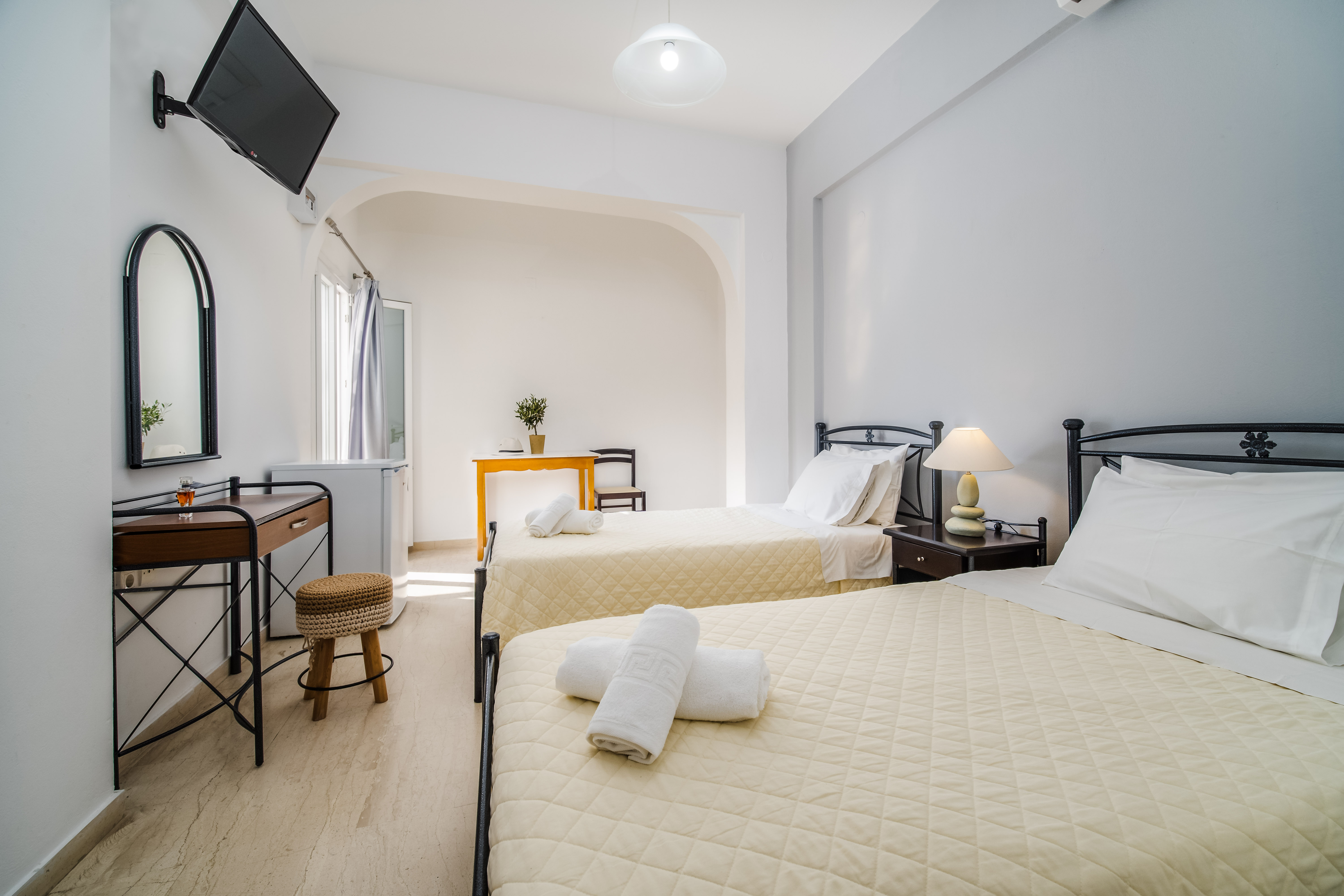 Double or Twin Standard