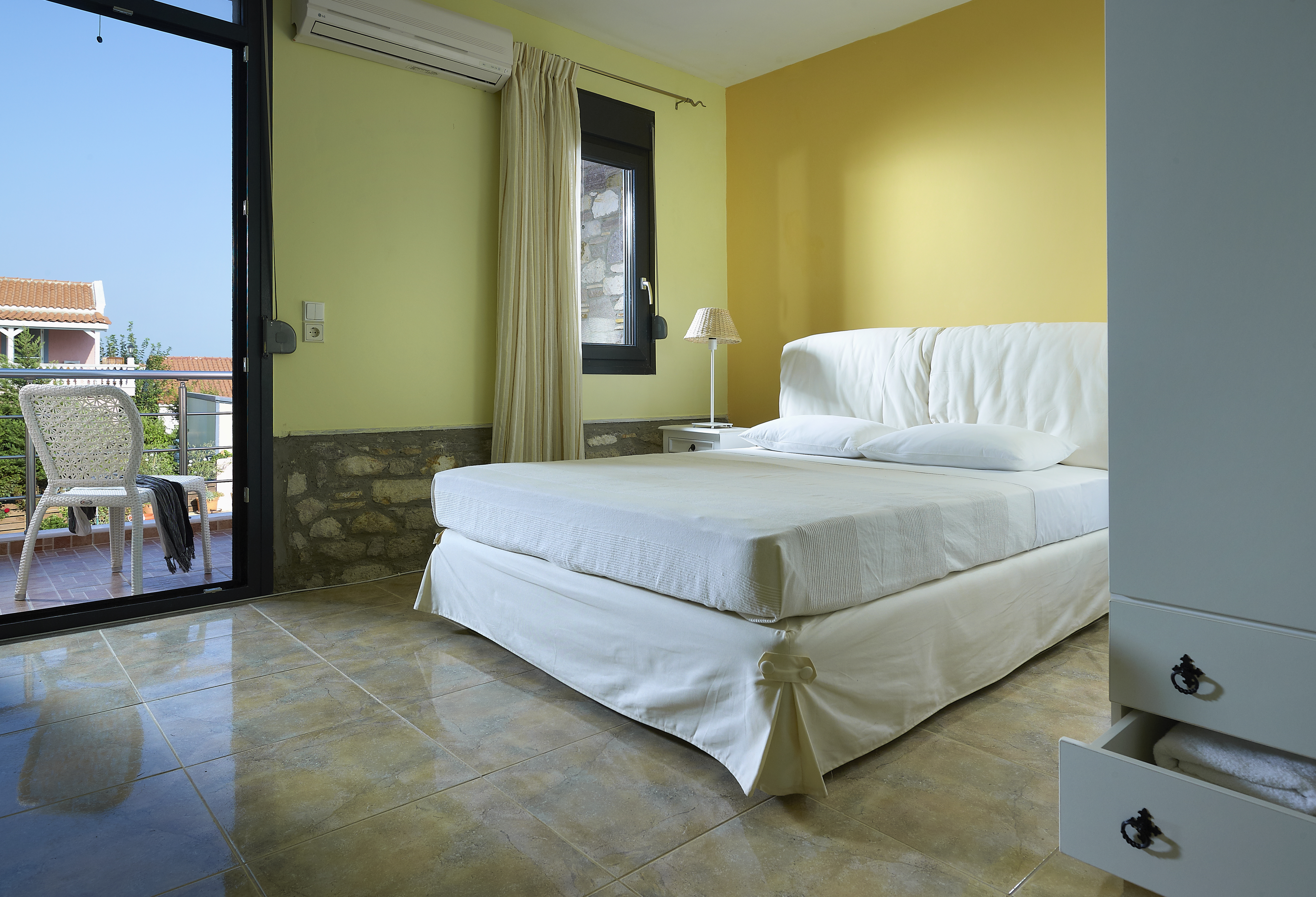 Double or Twin Superior Sea View