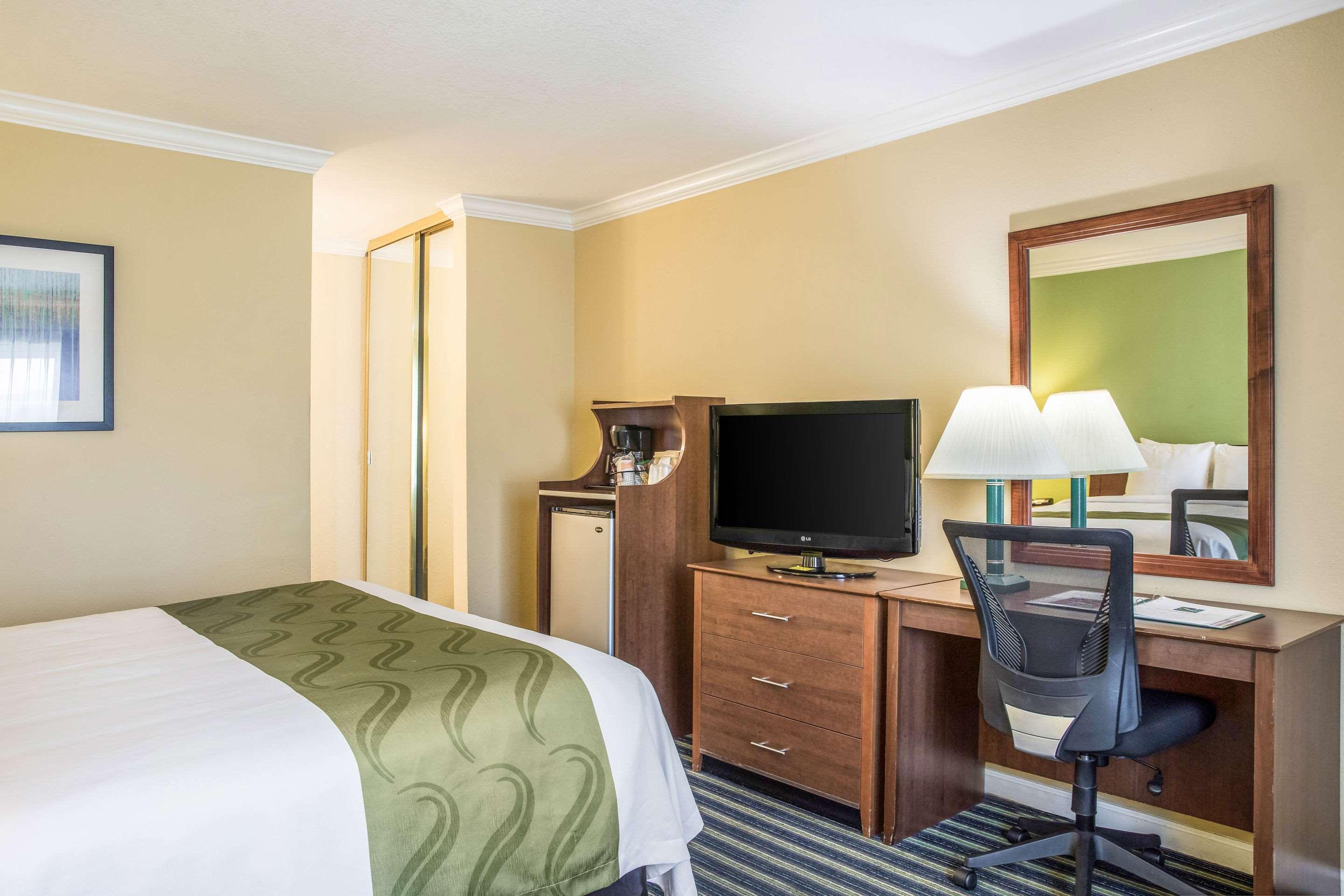 Double Queen Size Bed