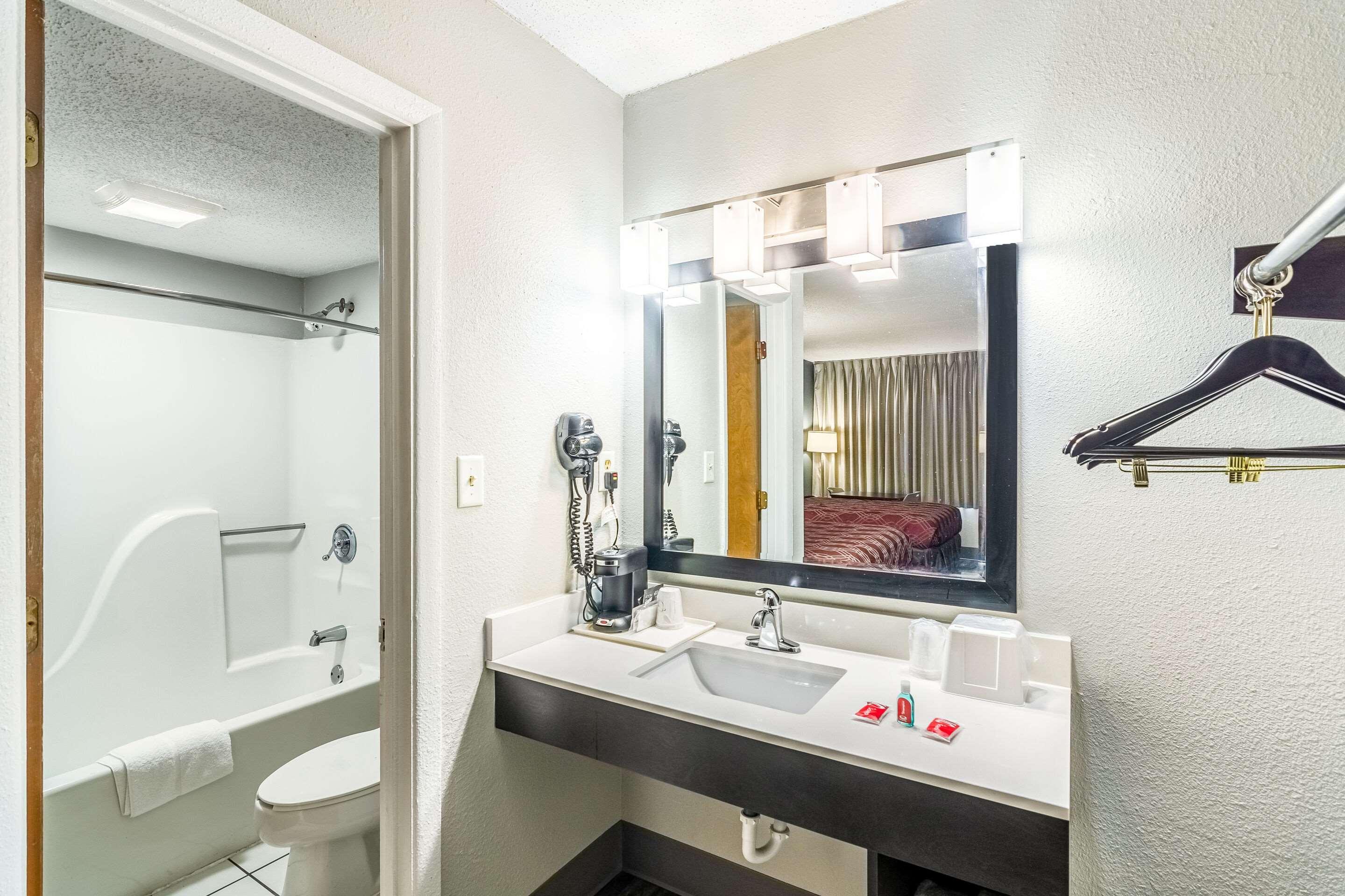 Double Two Queen Beds Non Smoking