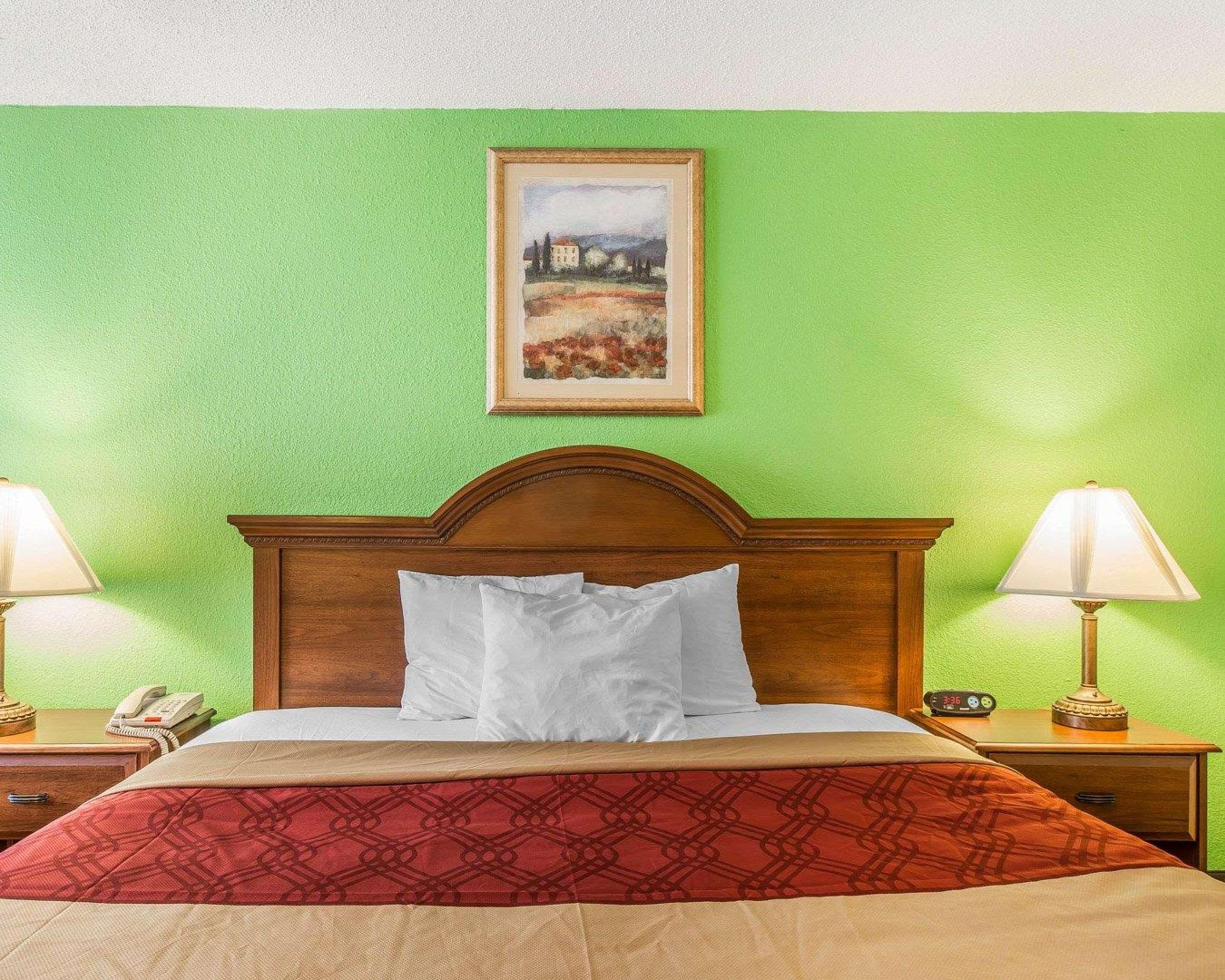 Double Accessible King Size Bed