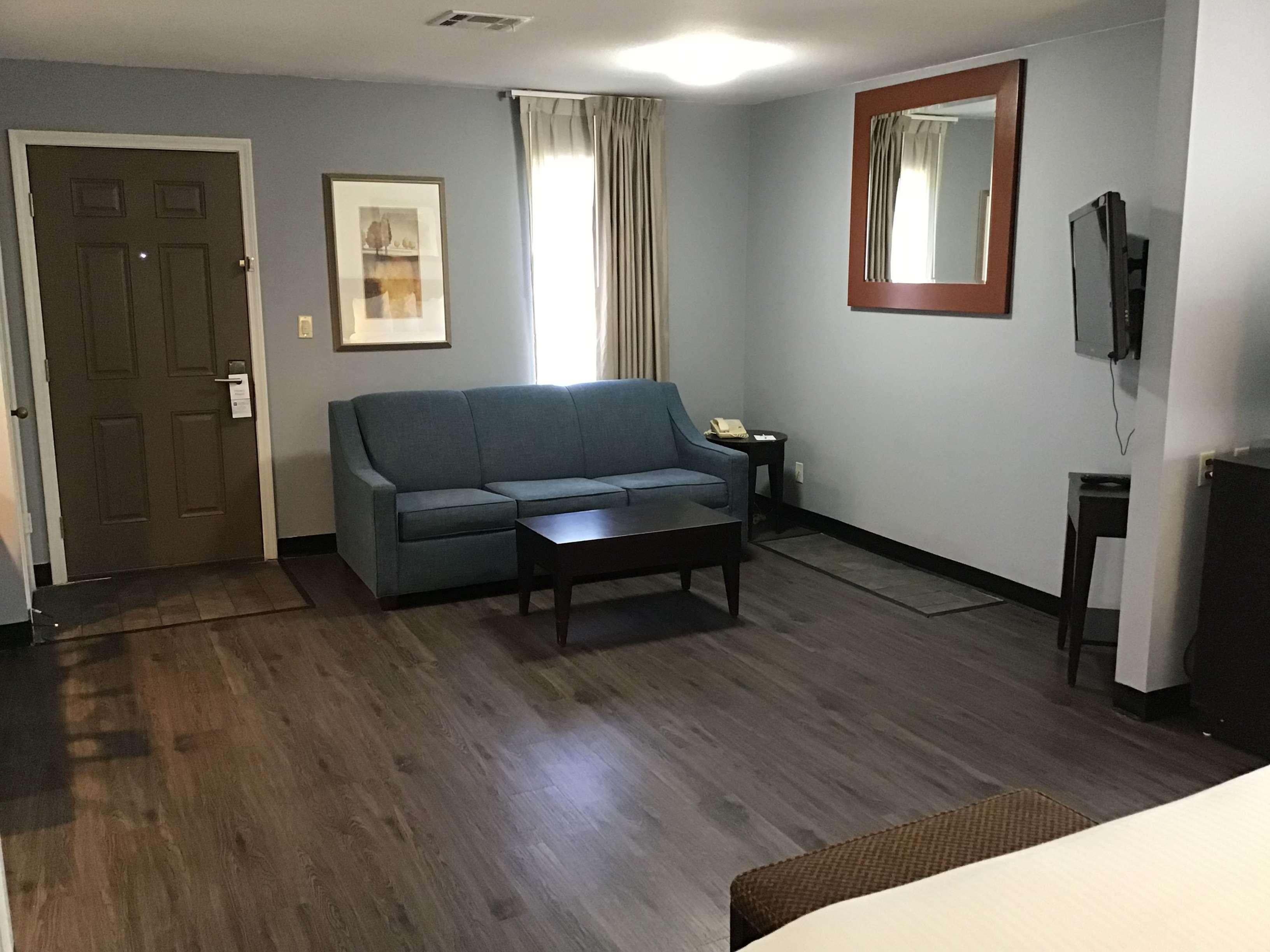 Suite Two Queen Beds