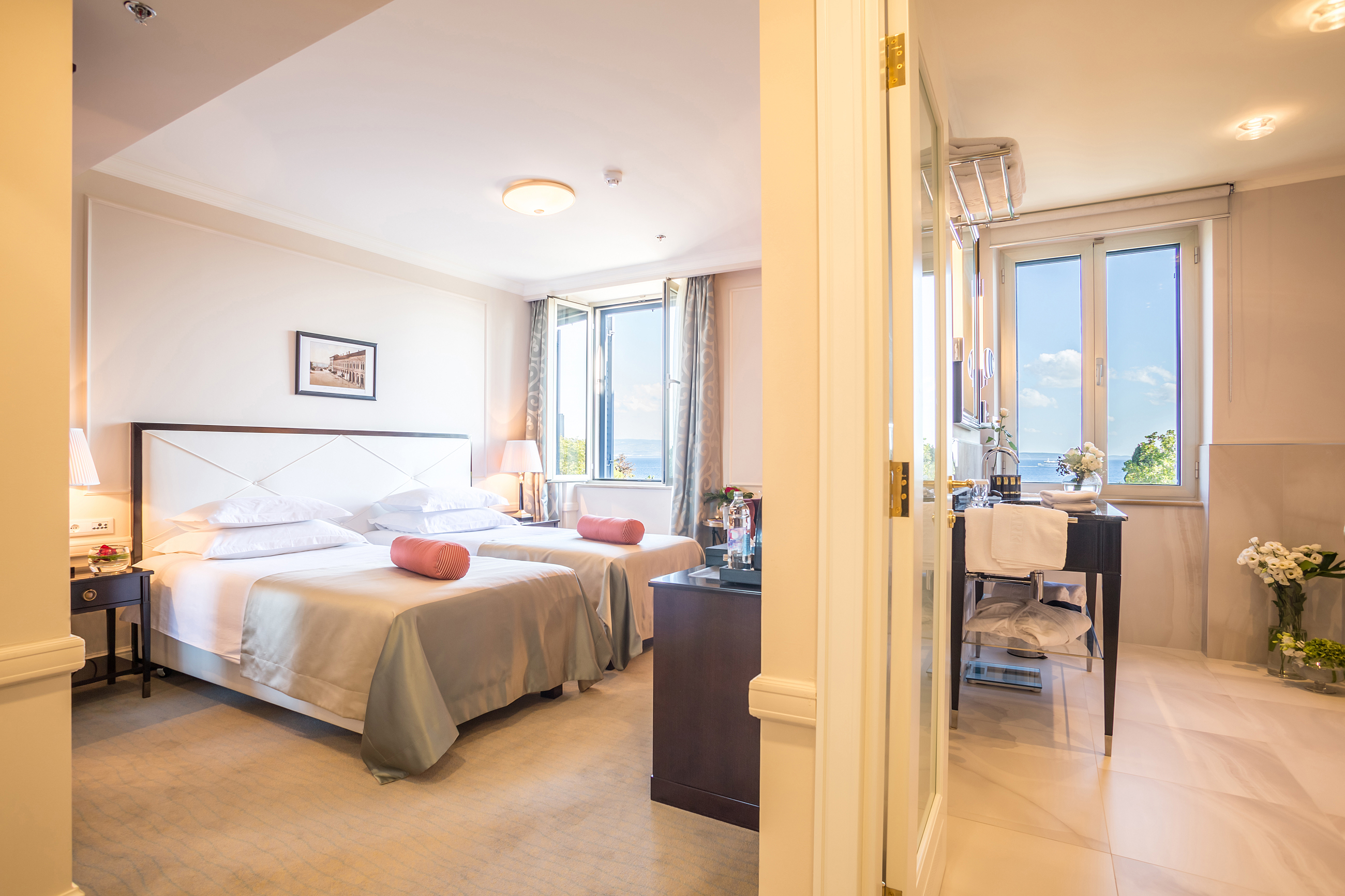 Double or Twin Superior Sea View