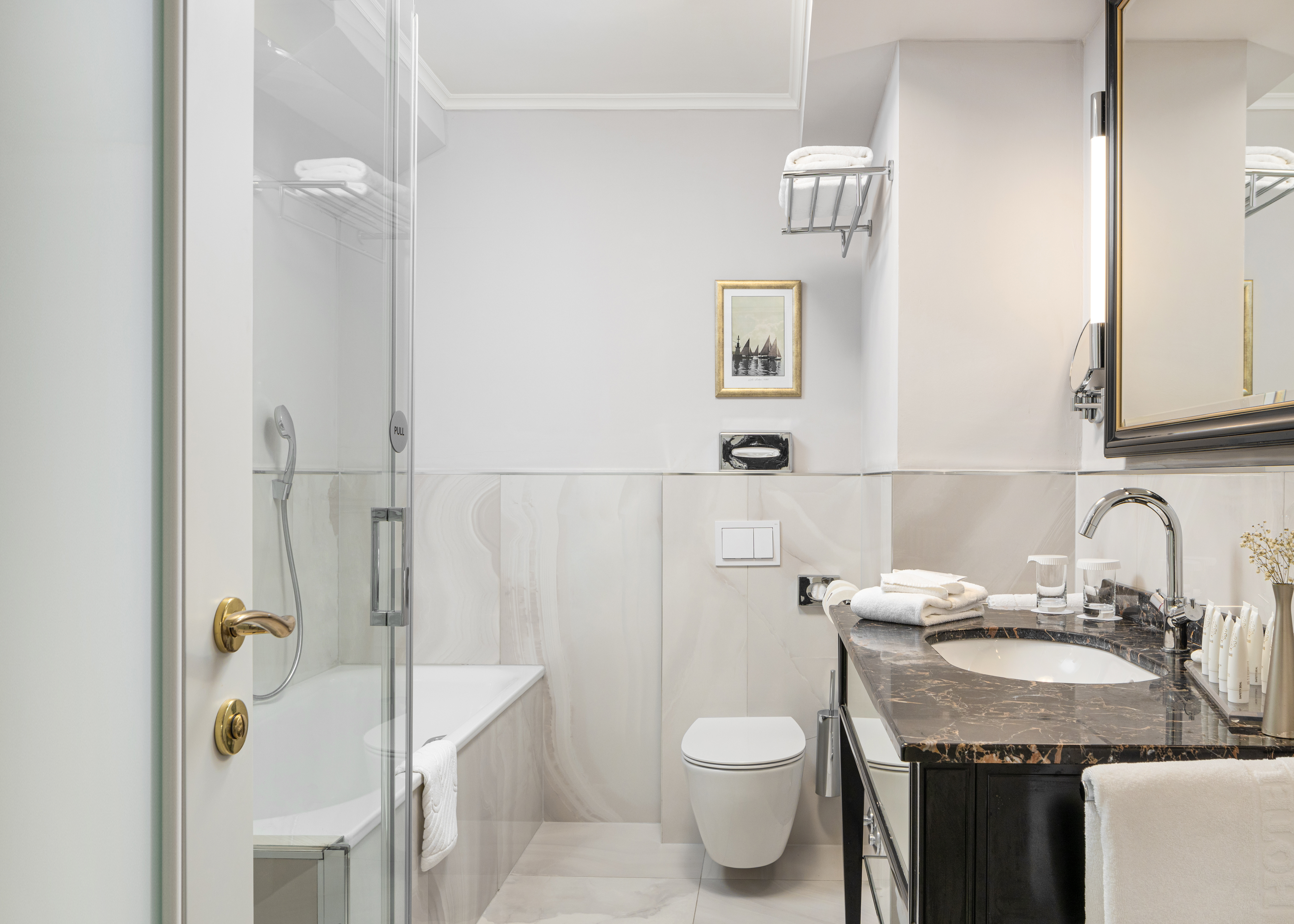 Double or Twin Deluxe Sea View