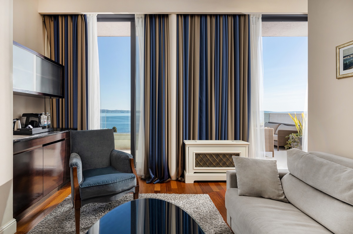 Junior Suite with Terrace