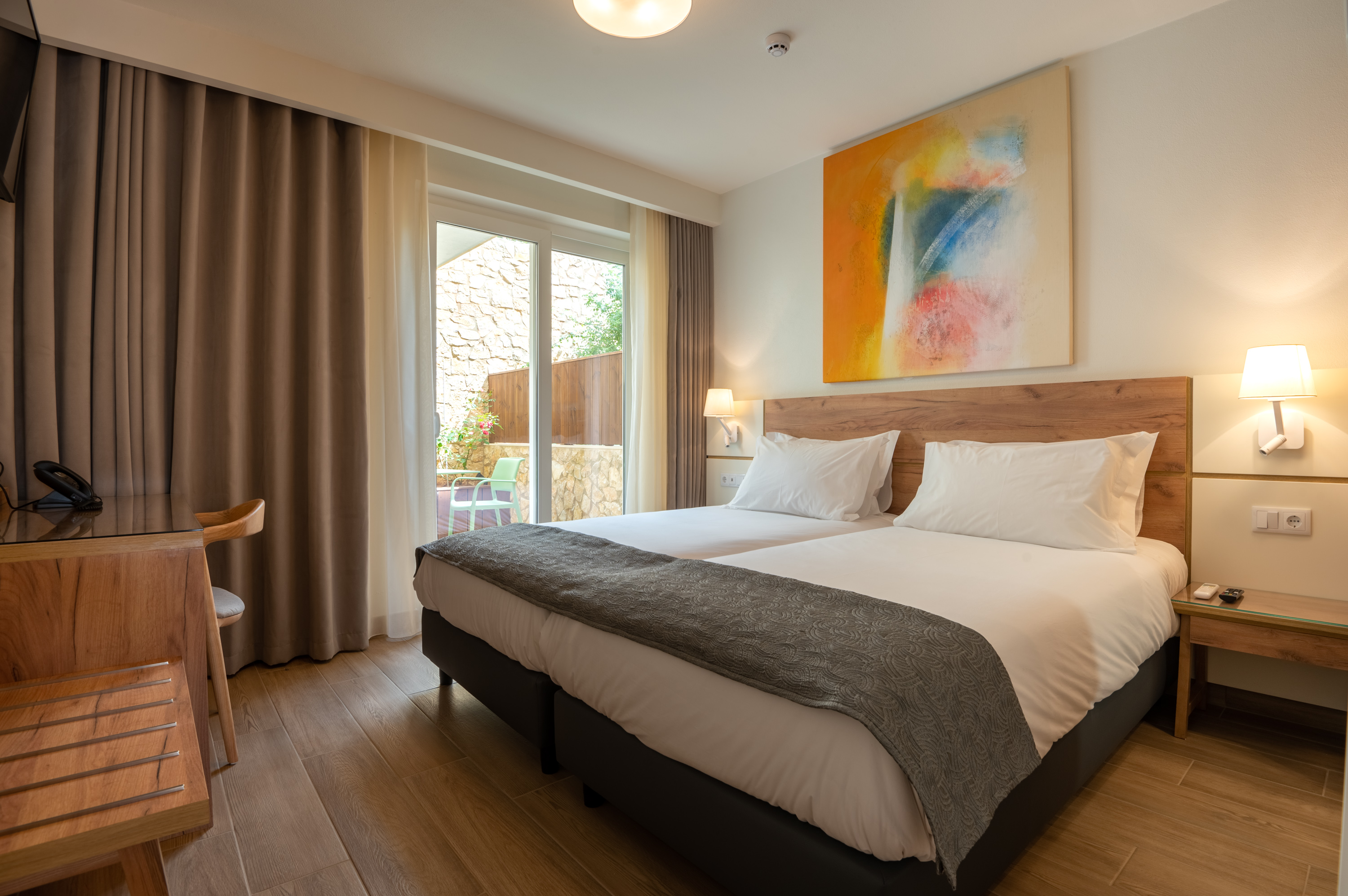 Apartment Pool View One Bedroom