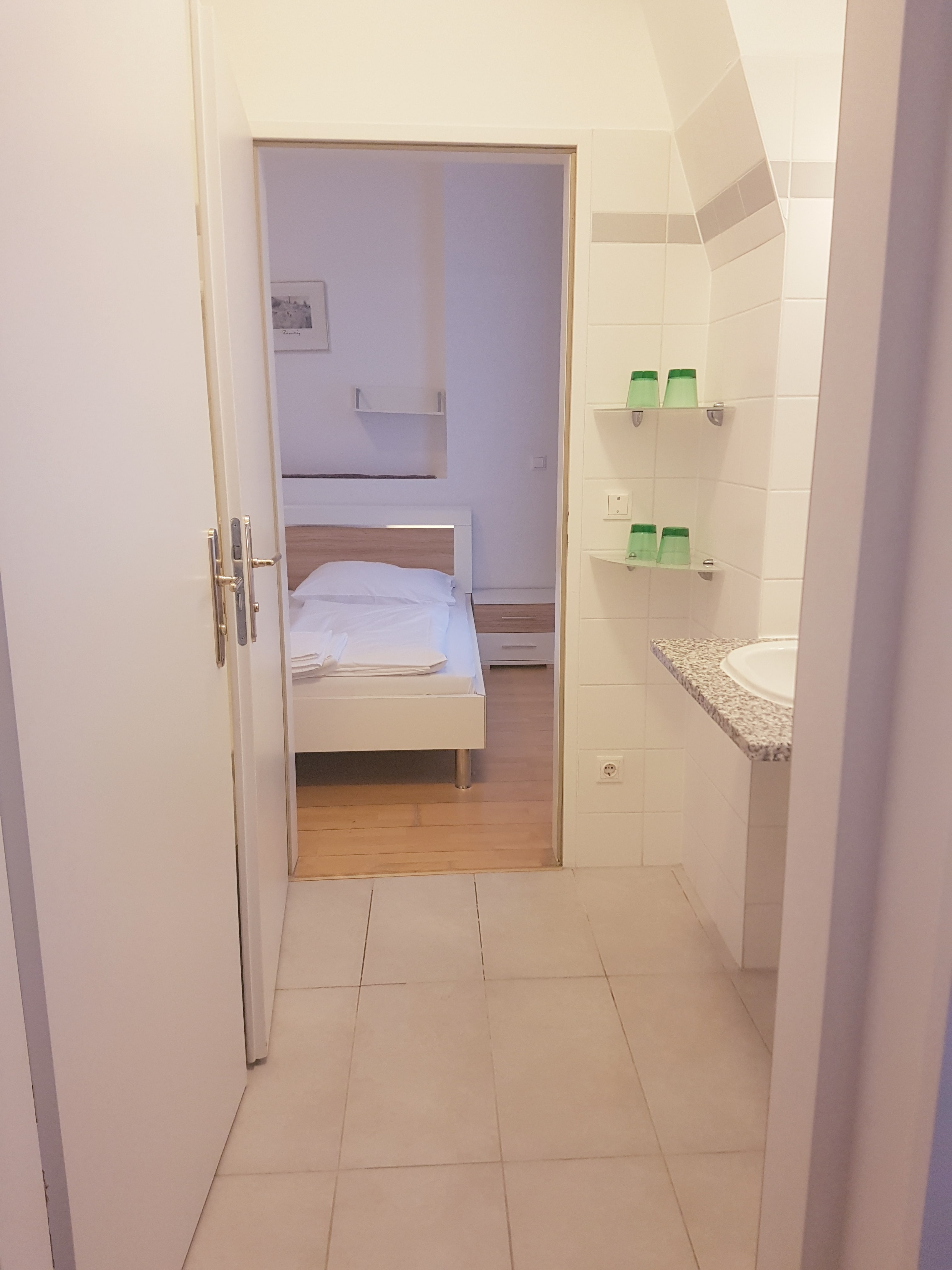 Apartment Capacity 4