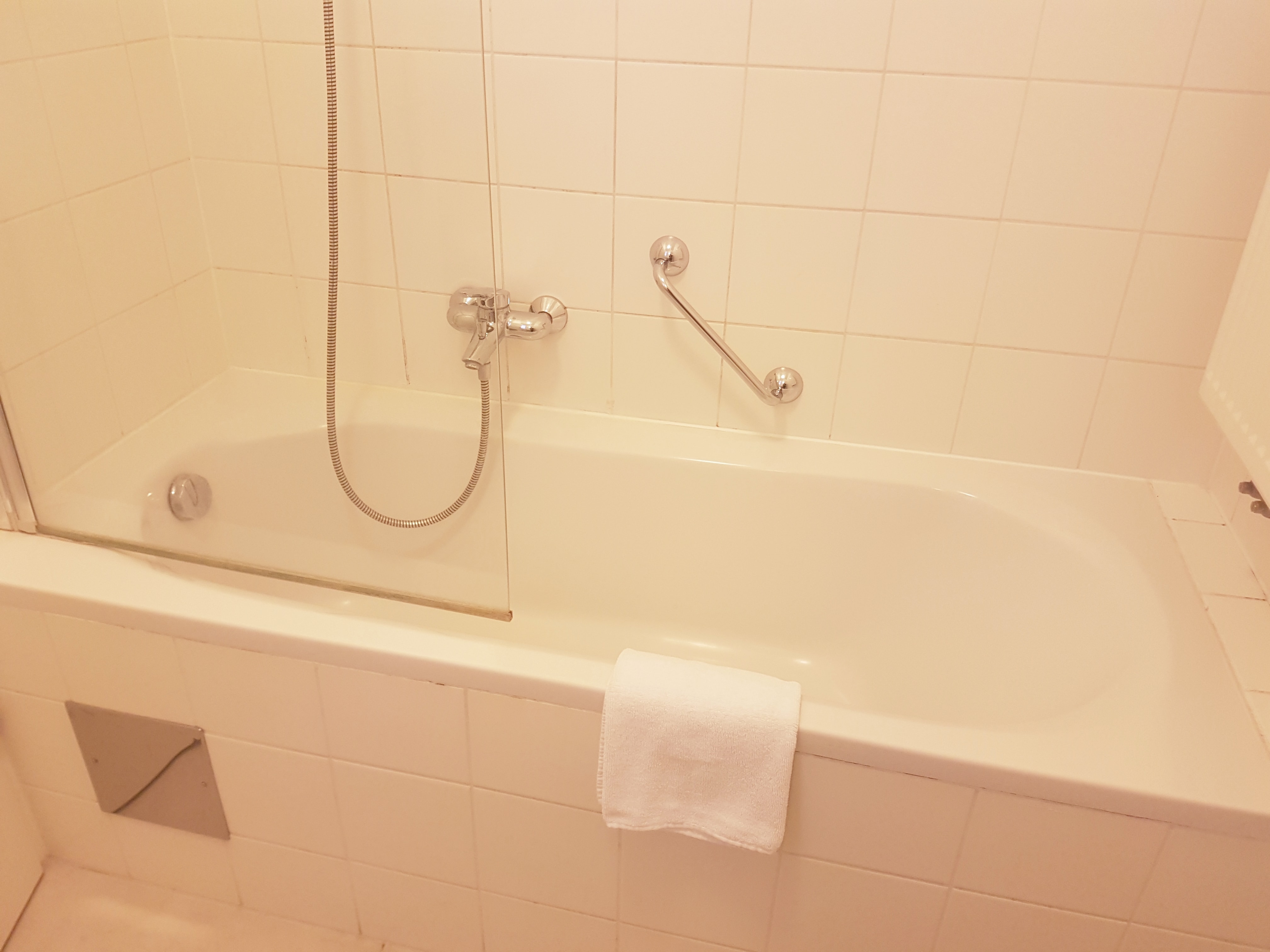 Apartment Capacity 4