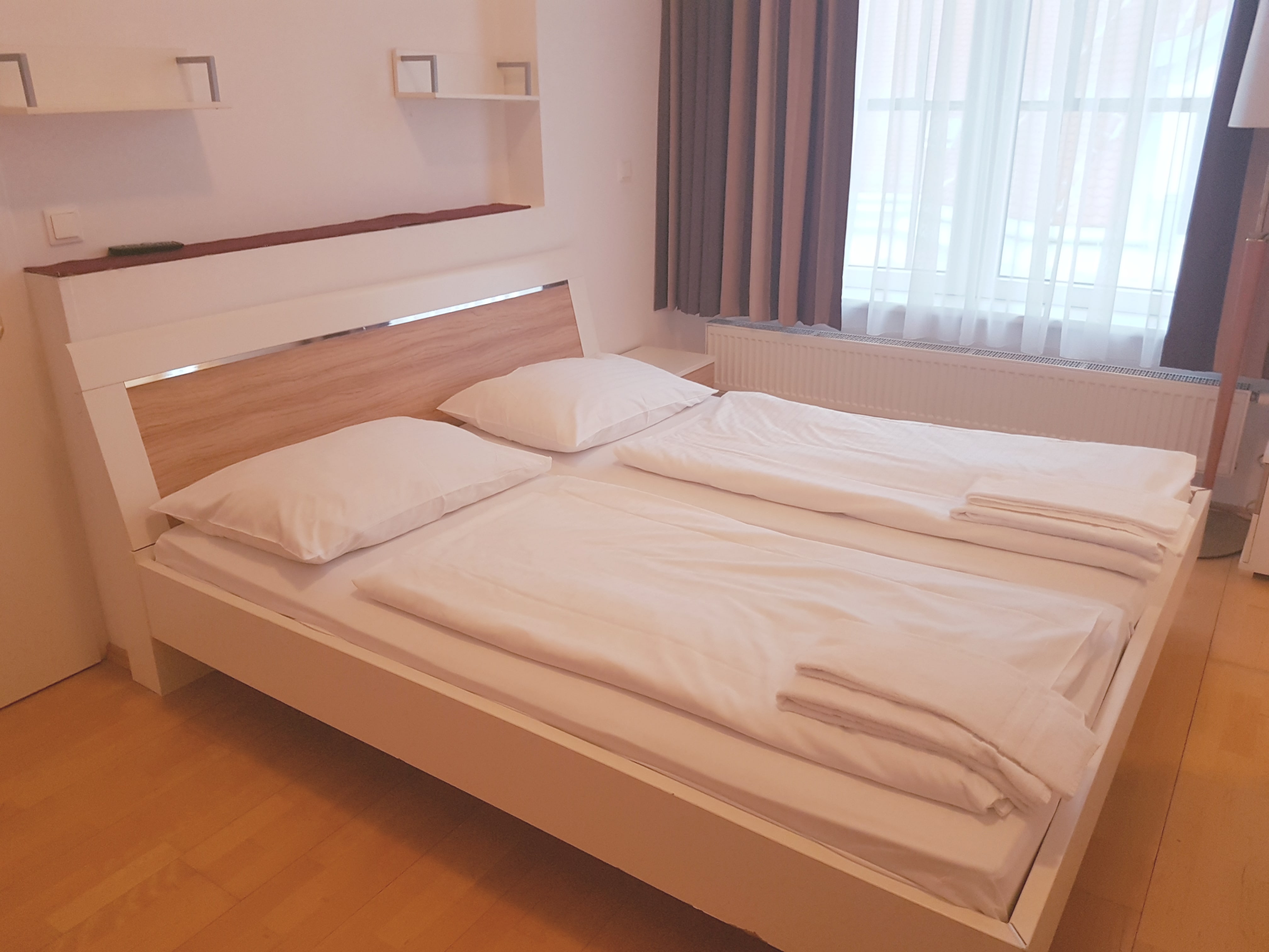 Apartment Capacity 4