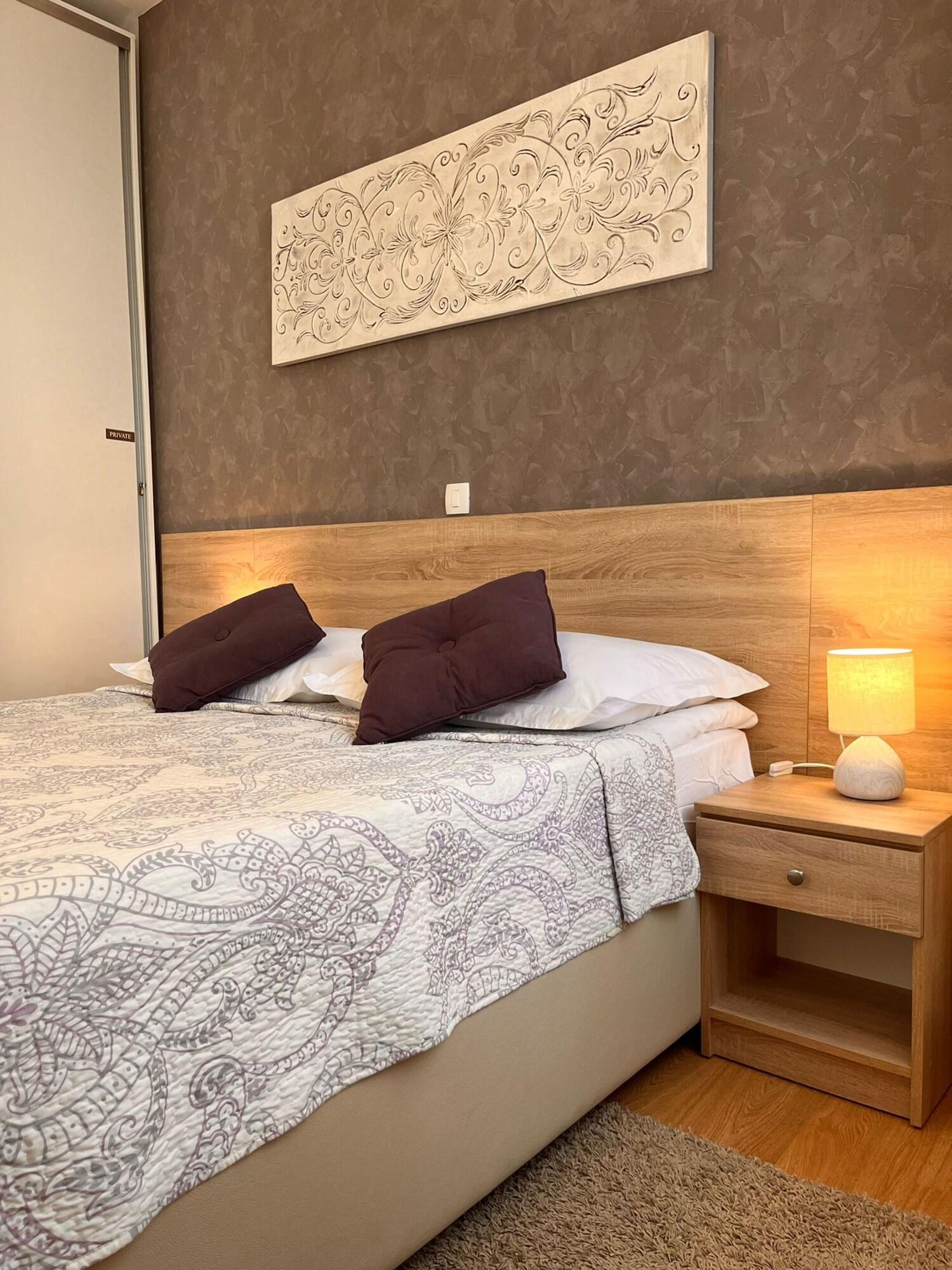 Apartment Superior Queen Bed