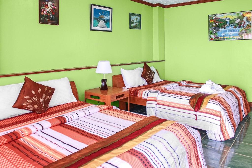 Double or Twin Deluxe