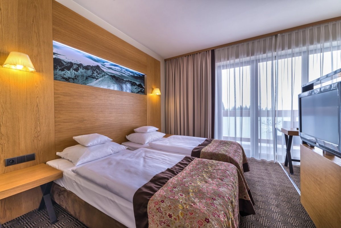 Double or Twin Standard