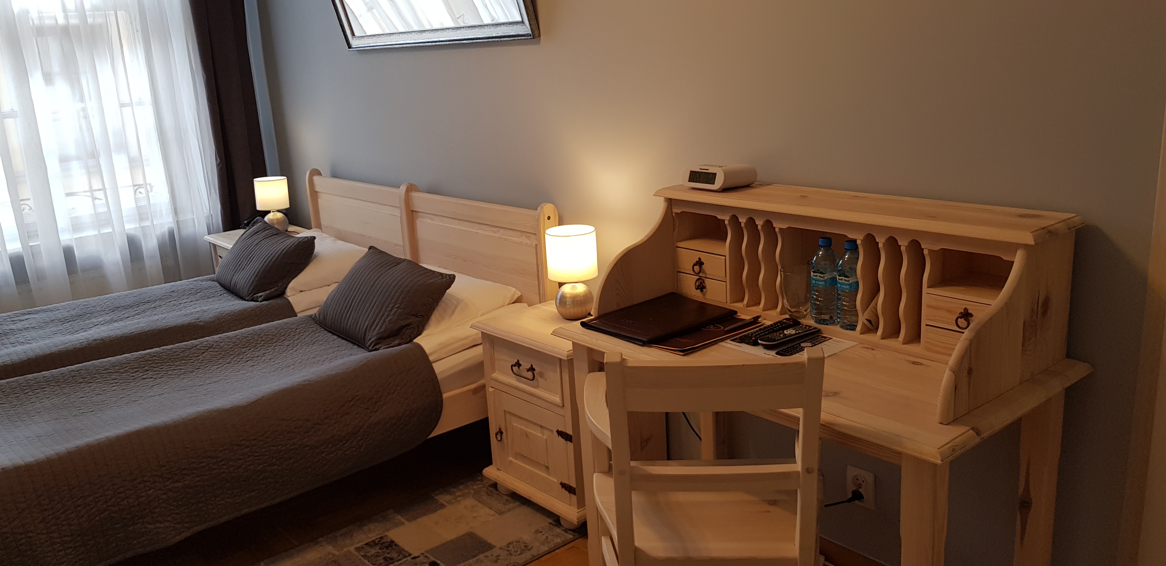 Double or Twin Standard