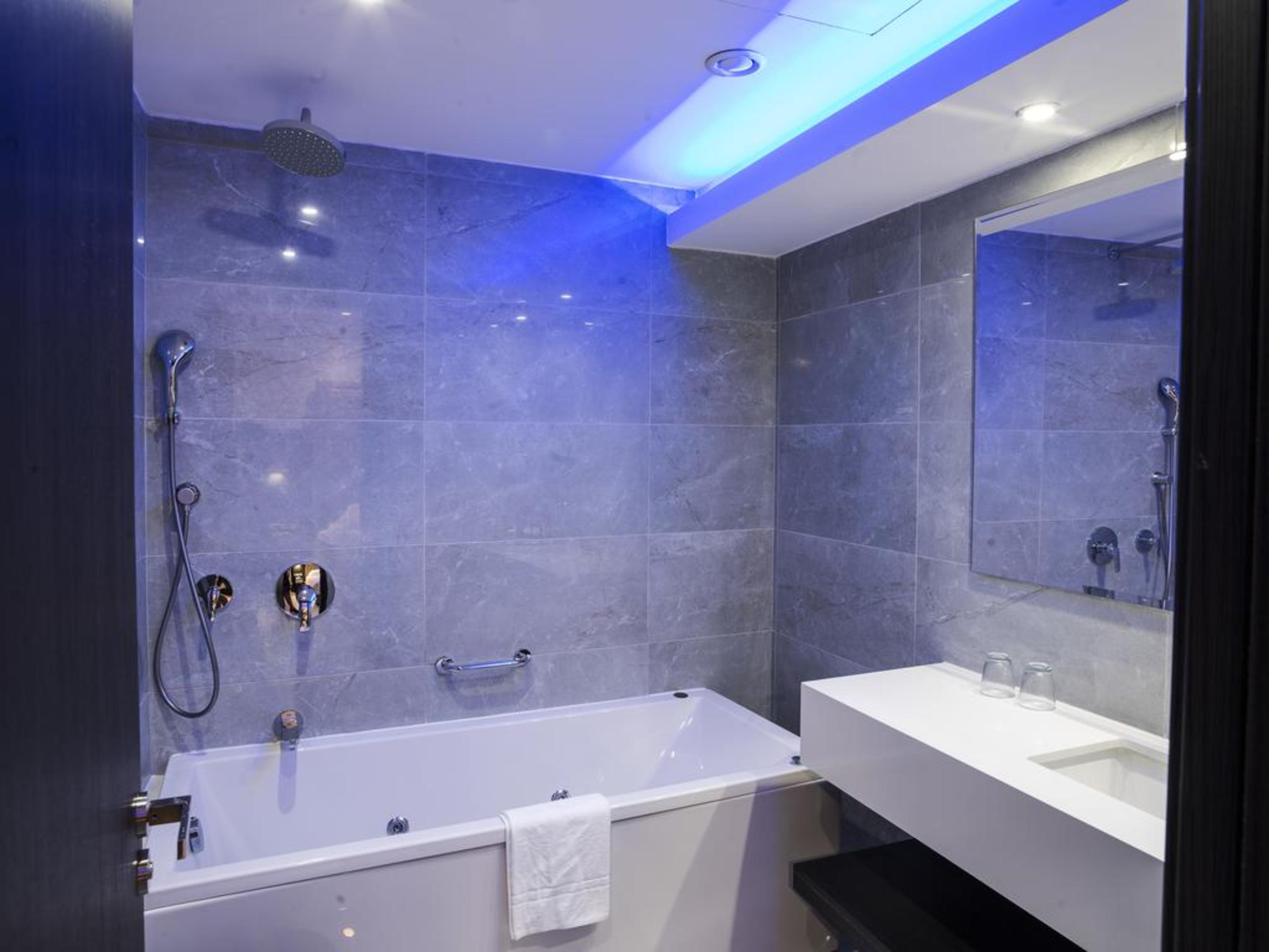 Double or Twin Superior