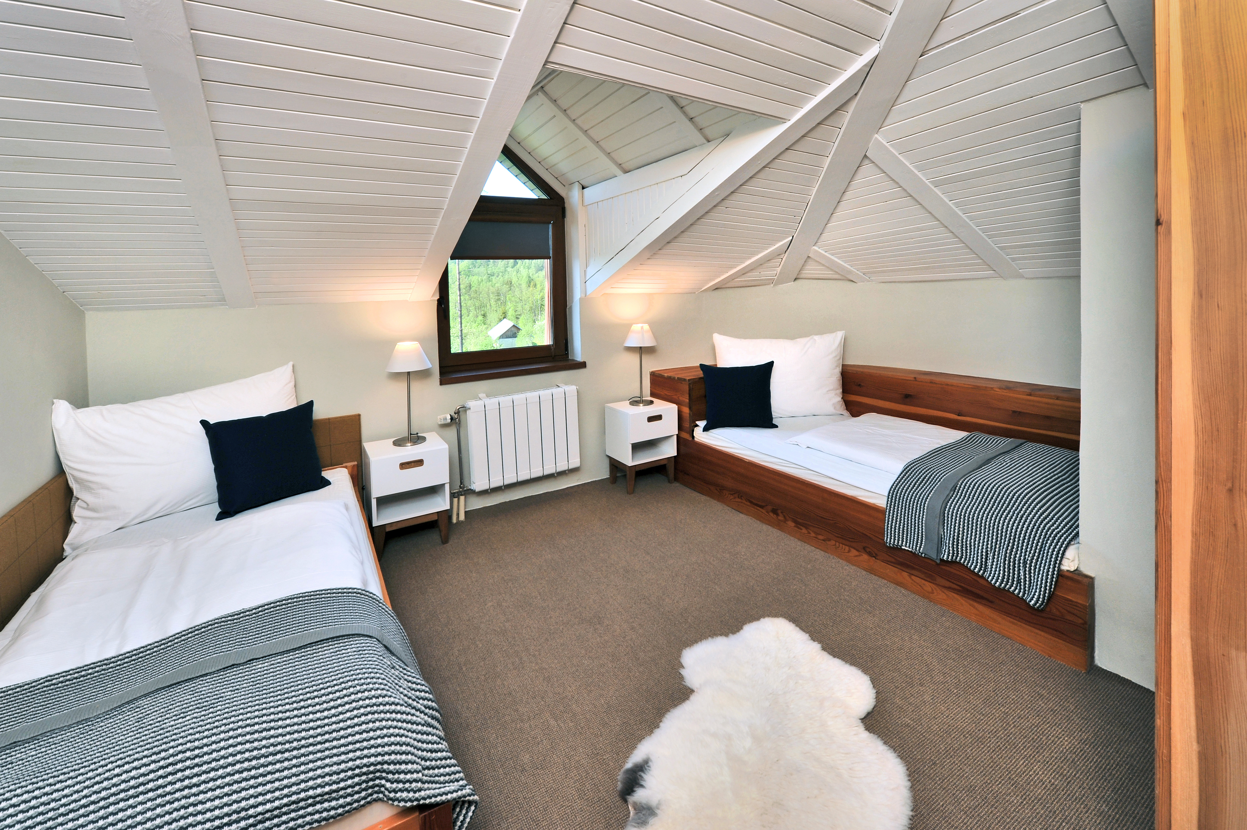 Apartment Capacity 8 Four Bedrooms