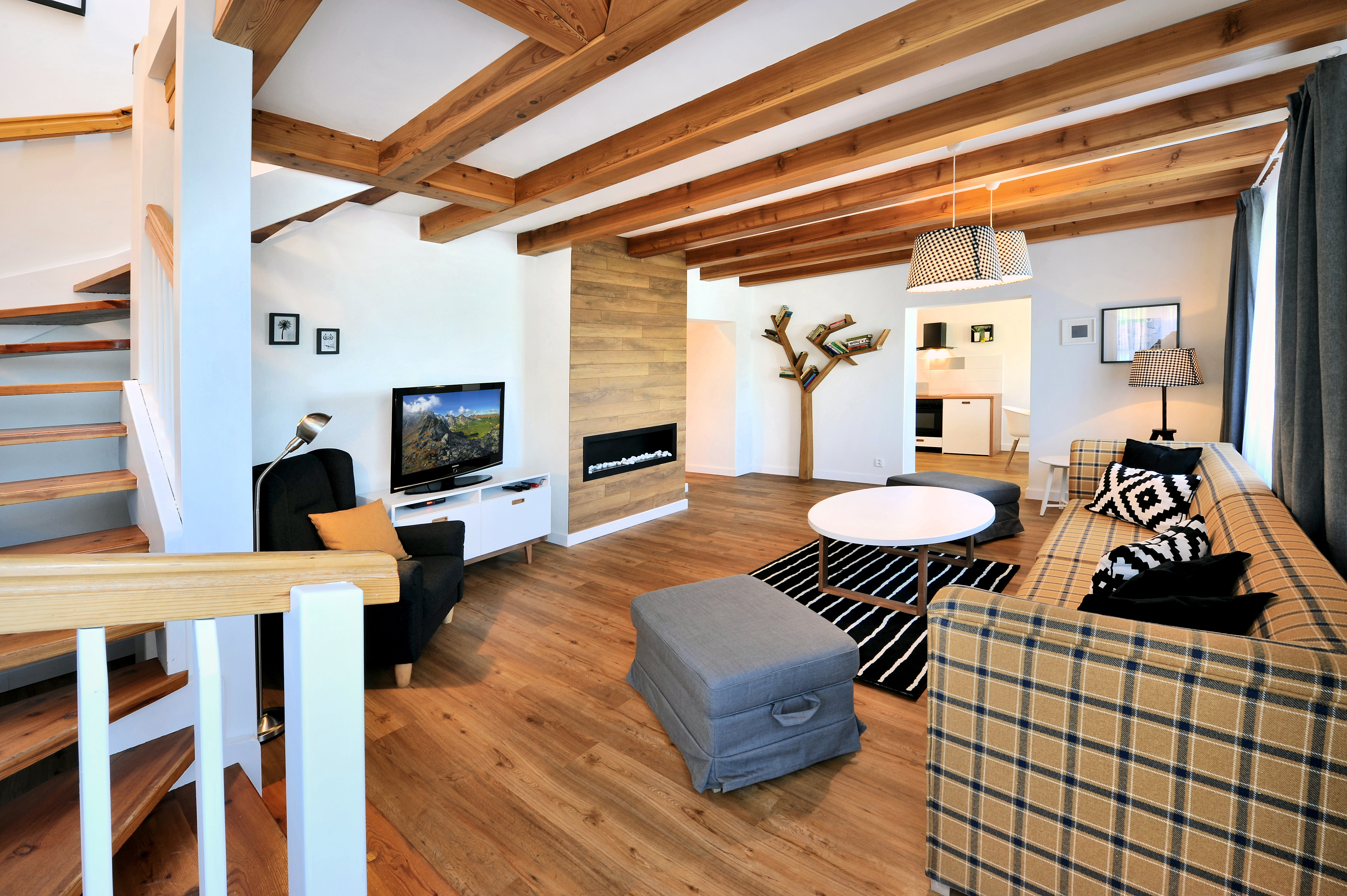 Apartment Capacity 8 Four Bedrooms