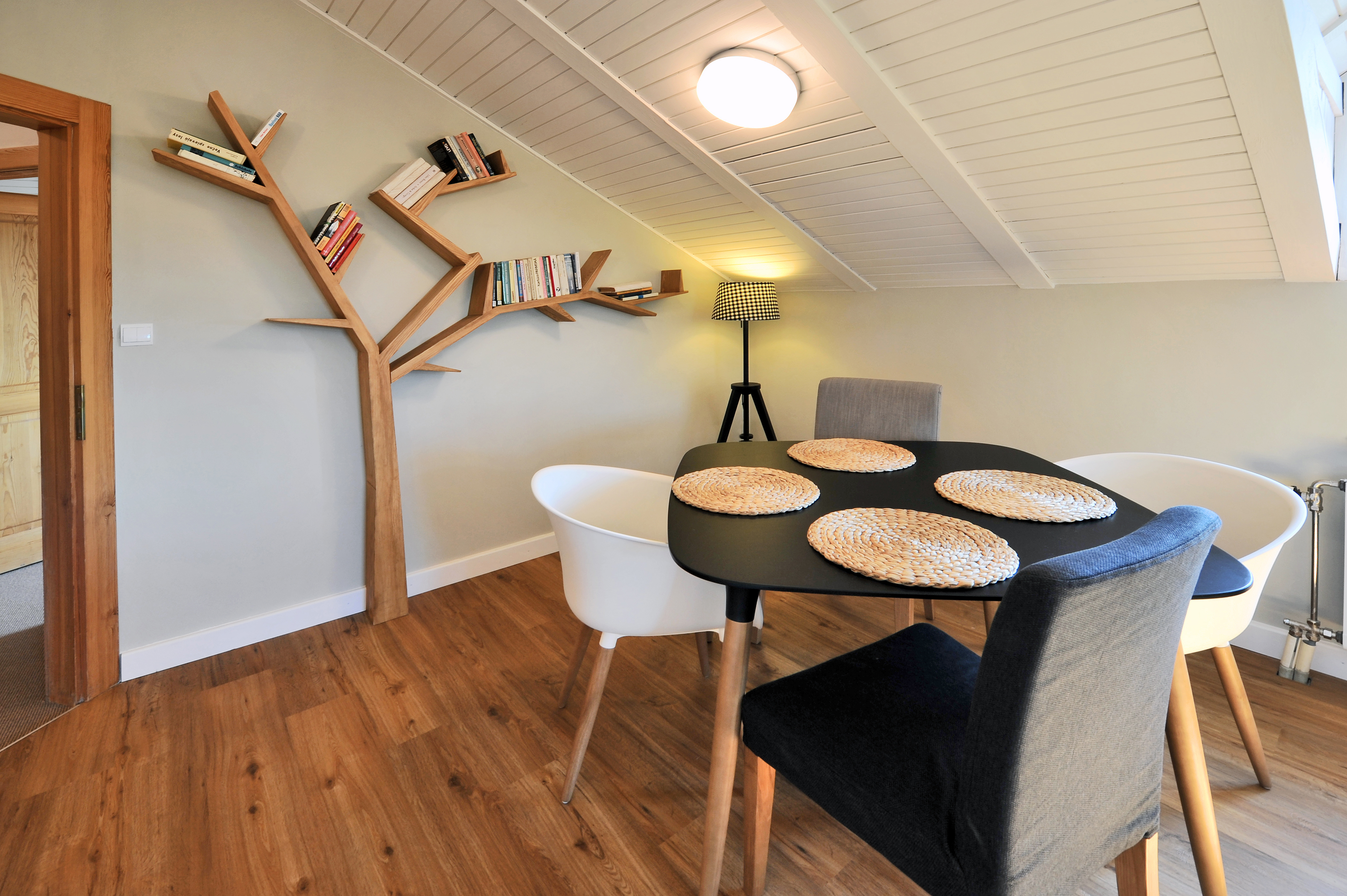 Apartment Capacity 6 Two Bedrooms