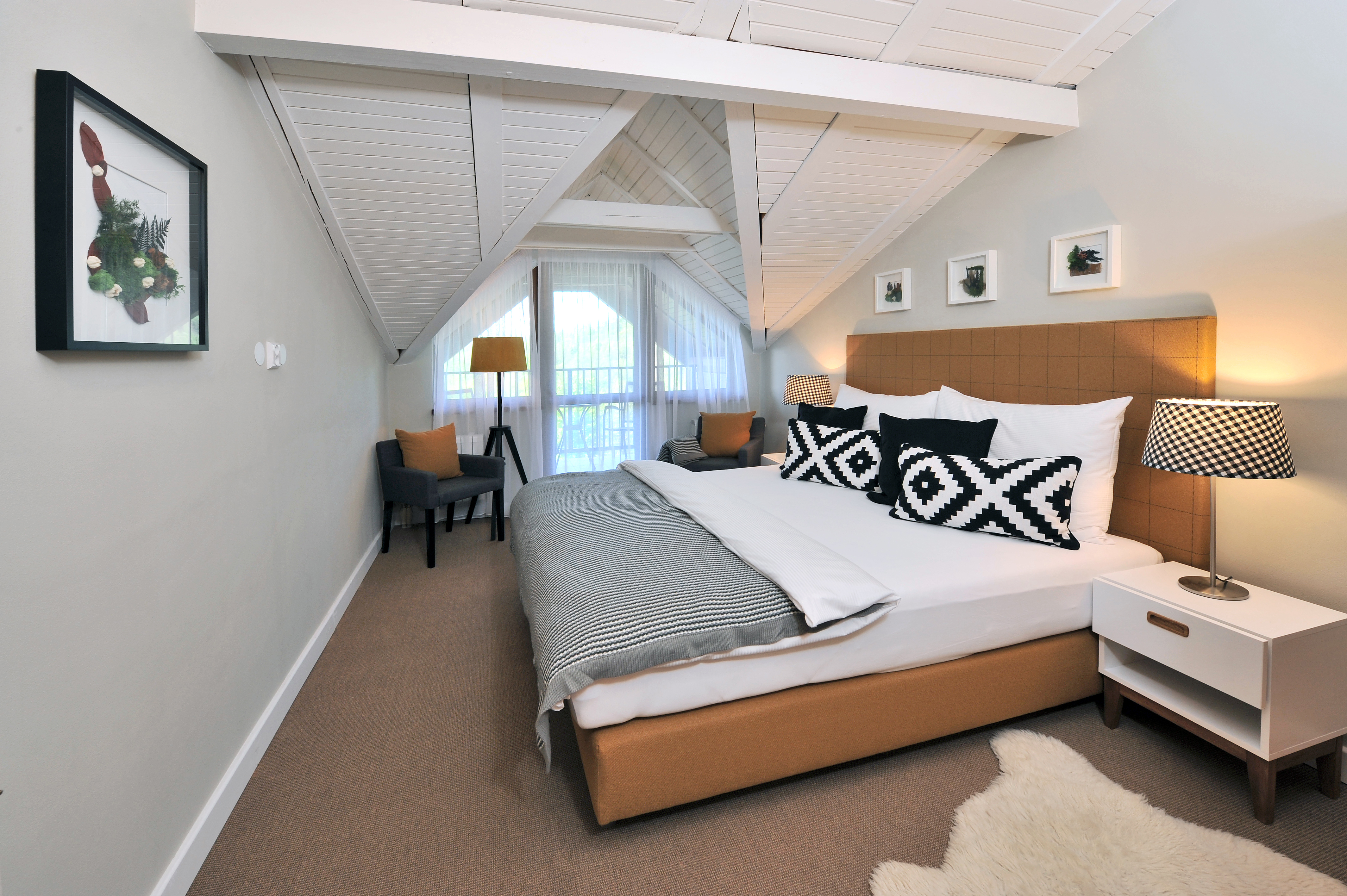 Apartment Capacity 6 Two Bedrooms