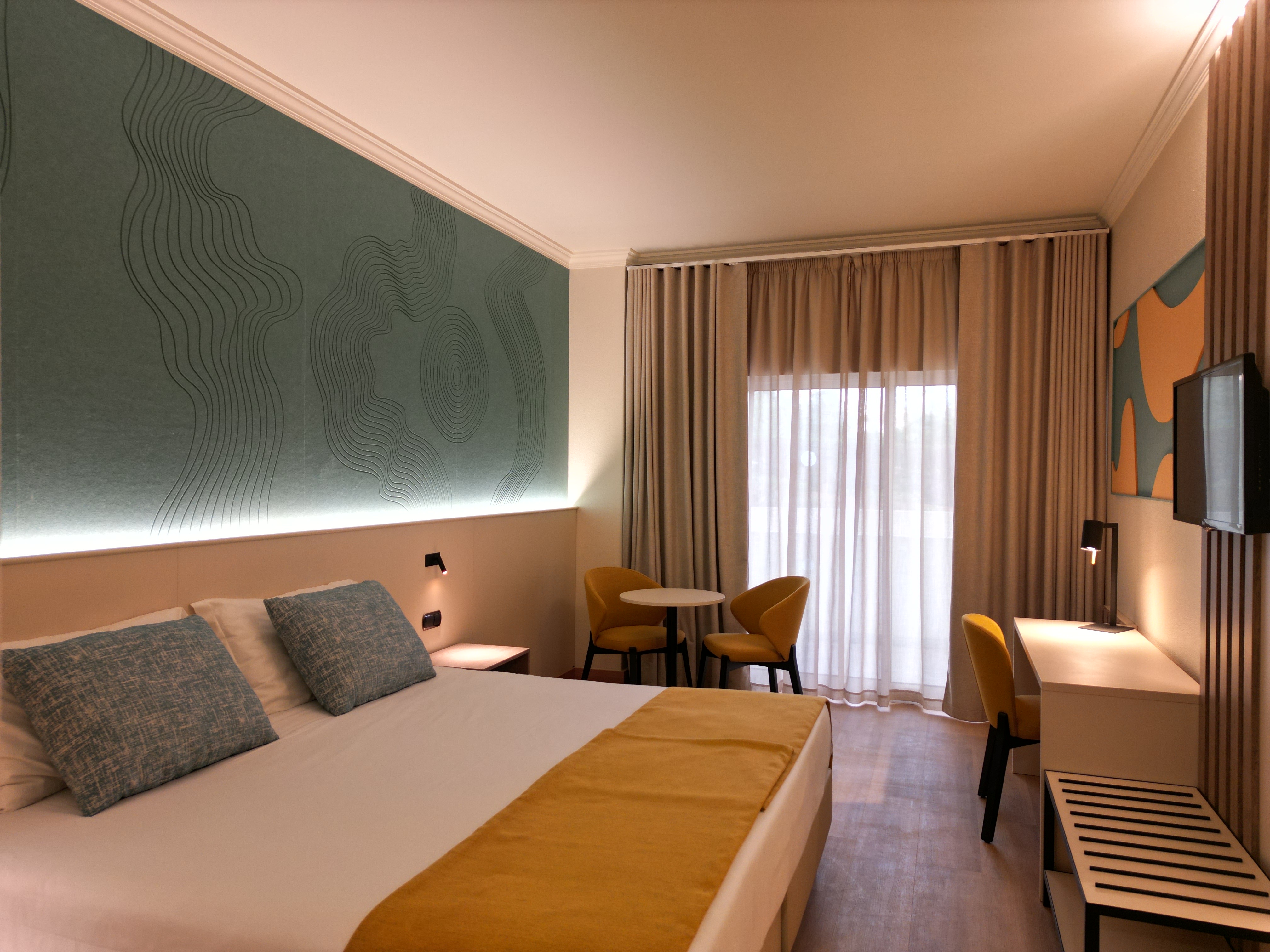 Double or Twin Sea View