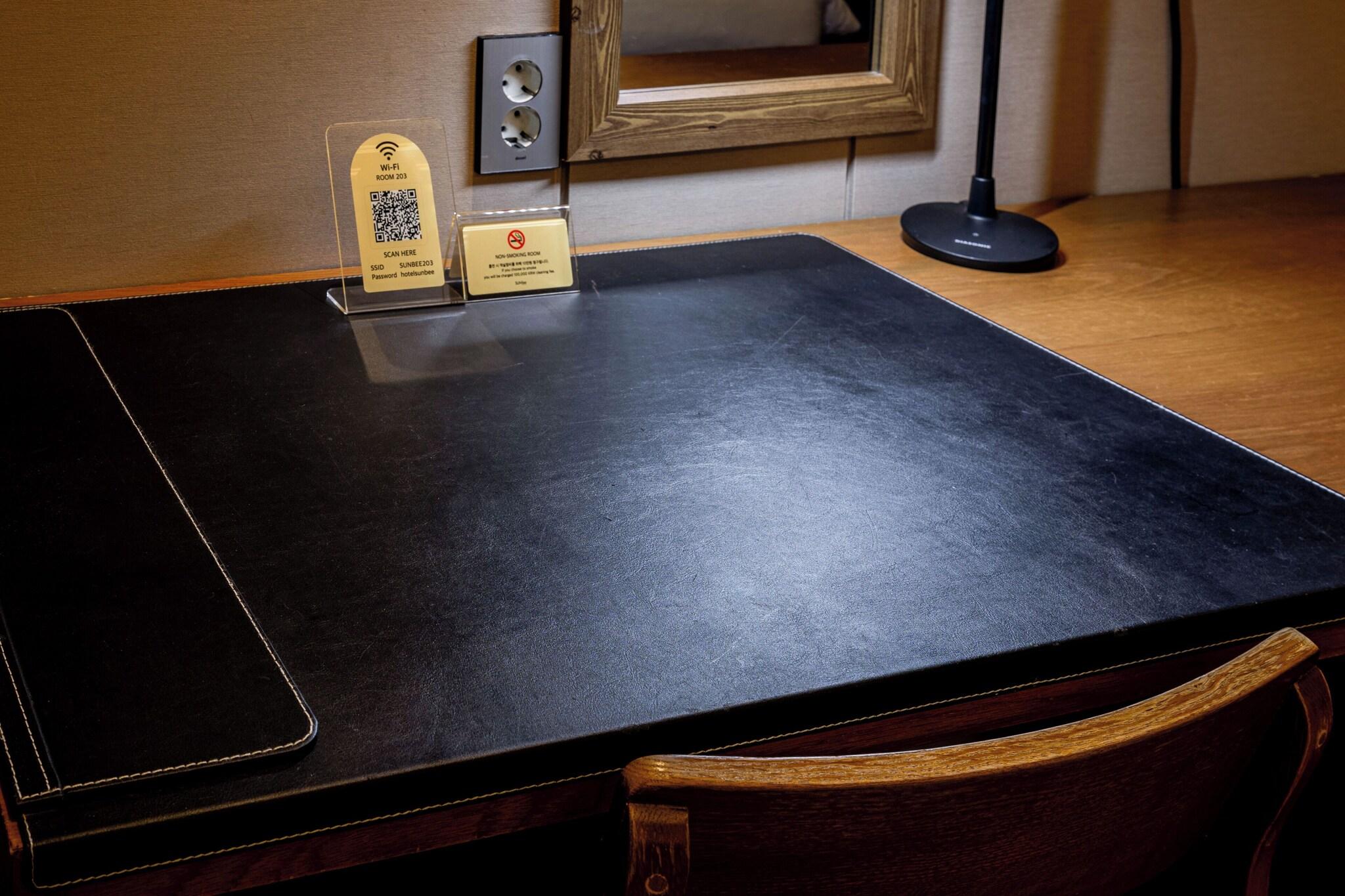 Double King Size Bed