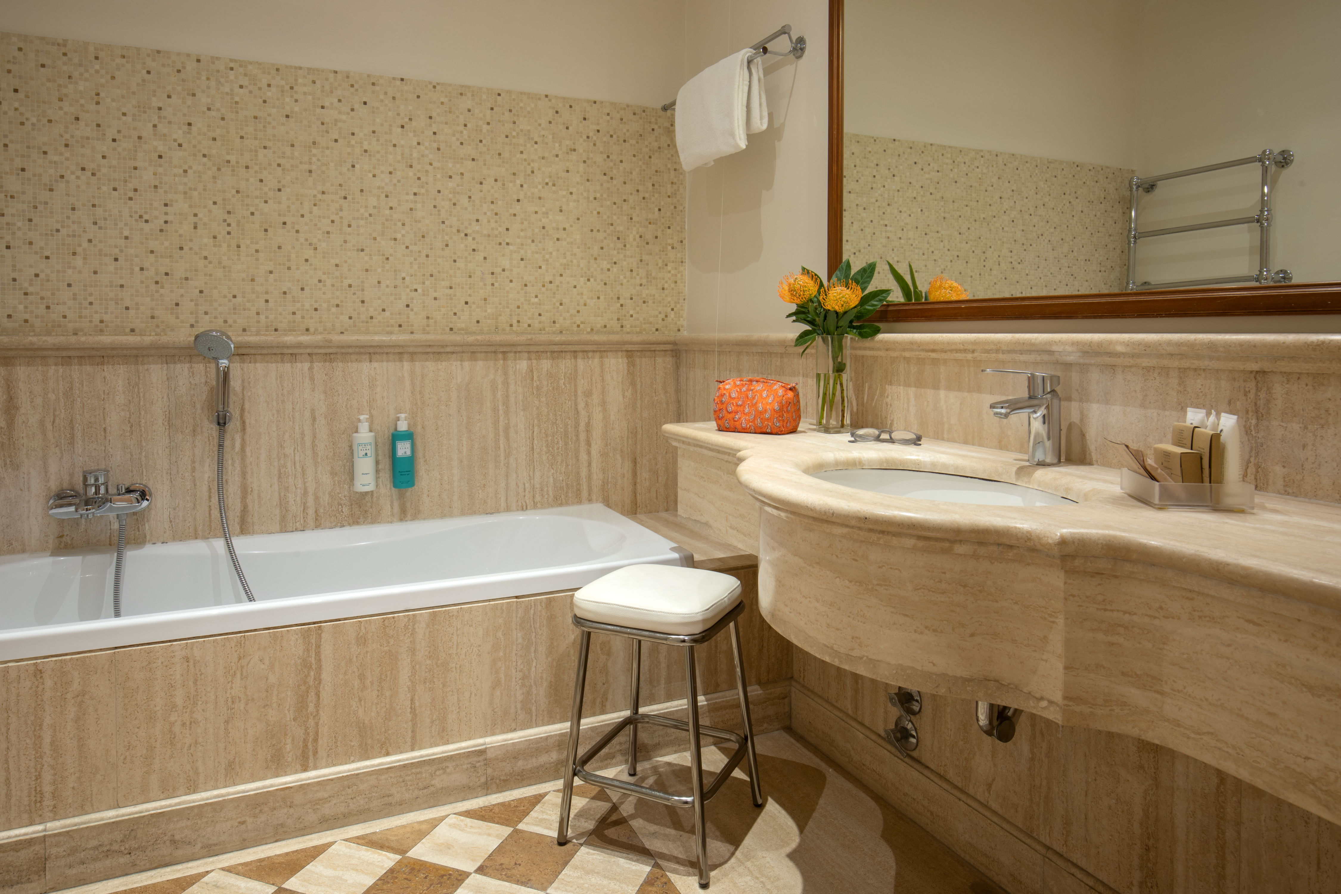 Double or Twin Superior