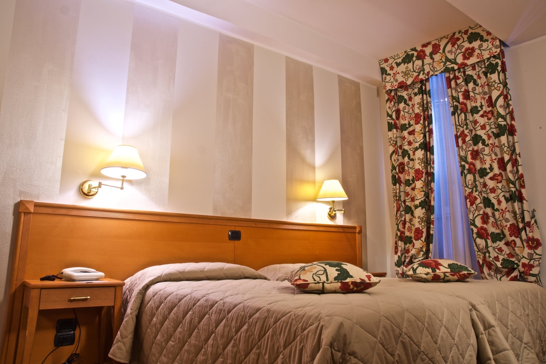 Double Single Superior