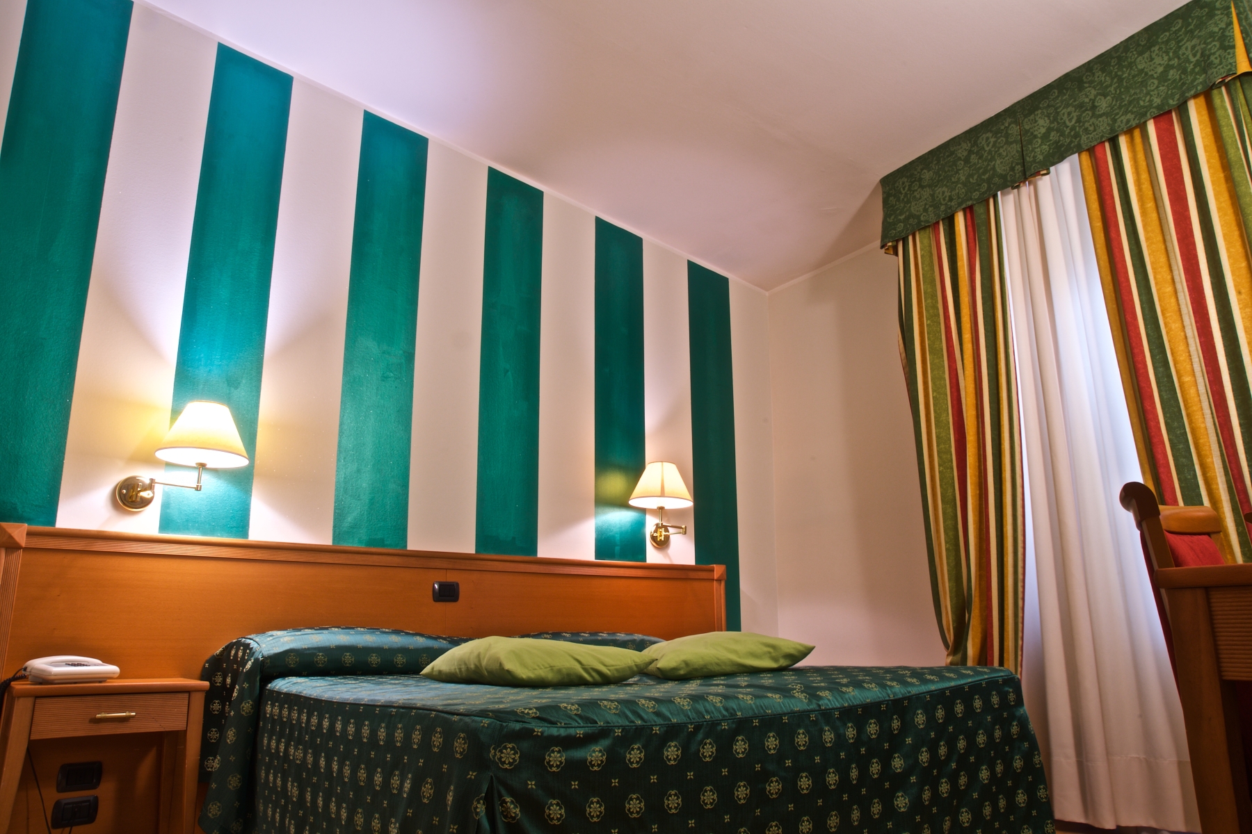 Double Single Classic