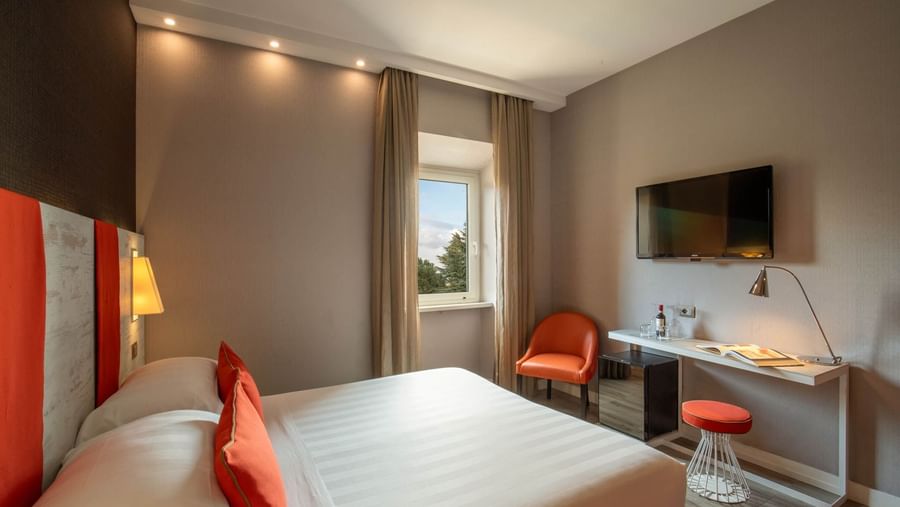 Double or Twin Deluxe