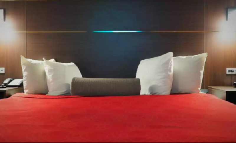 Double King Bed Non Smoking