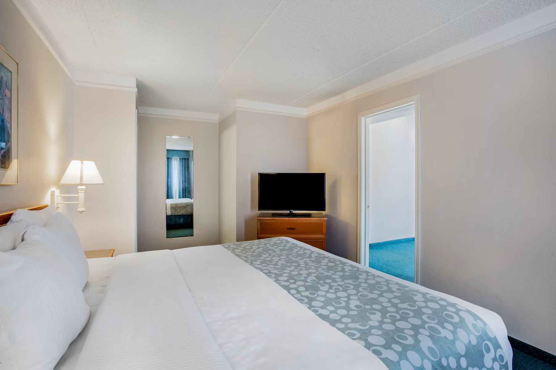 Suite Deluxe King Bed