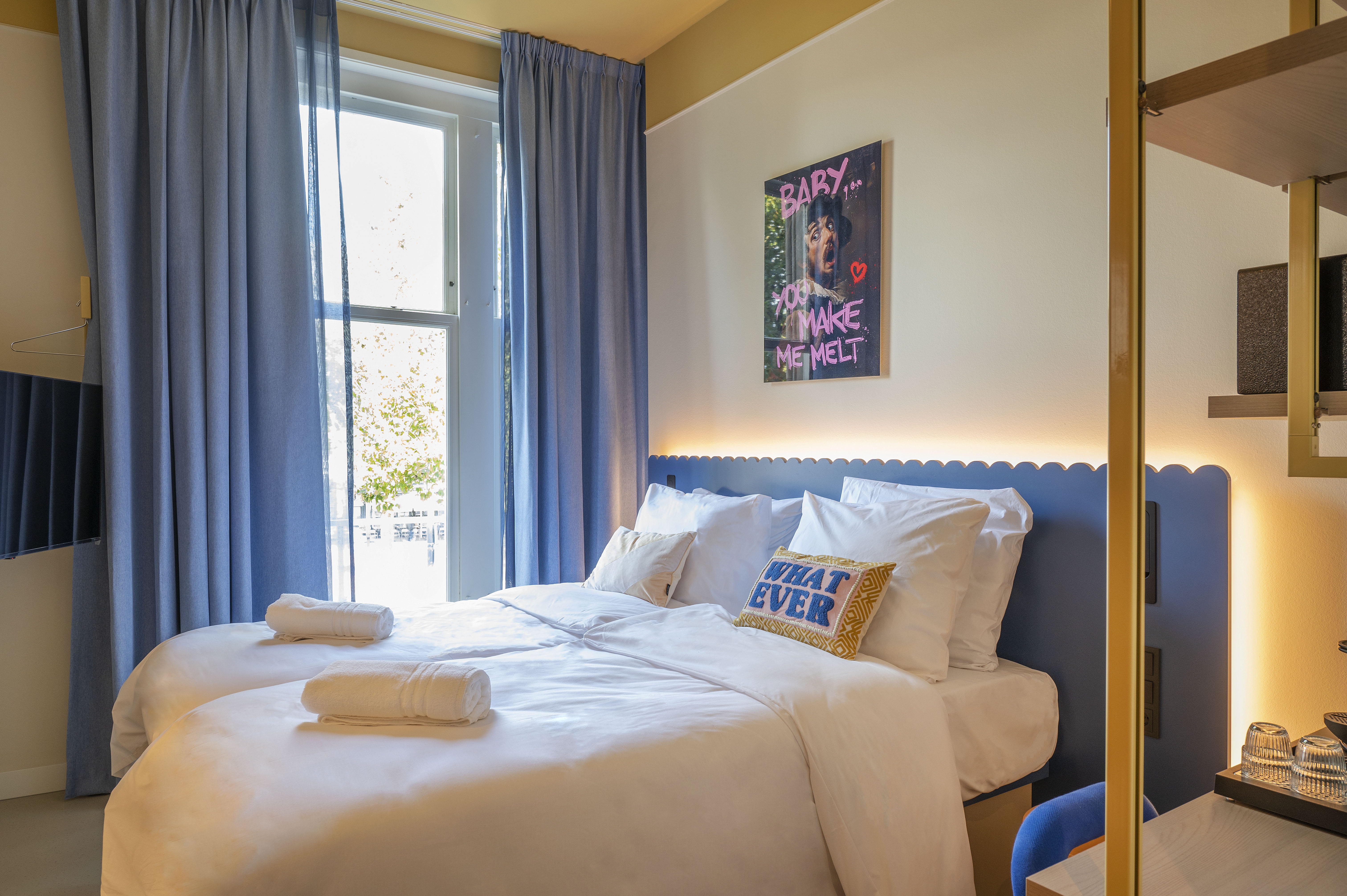 Double or Twin Deluxe