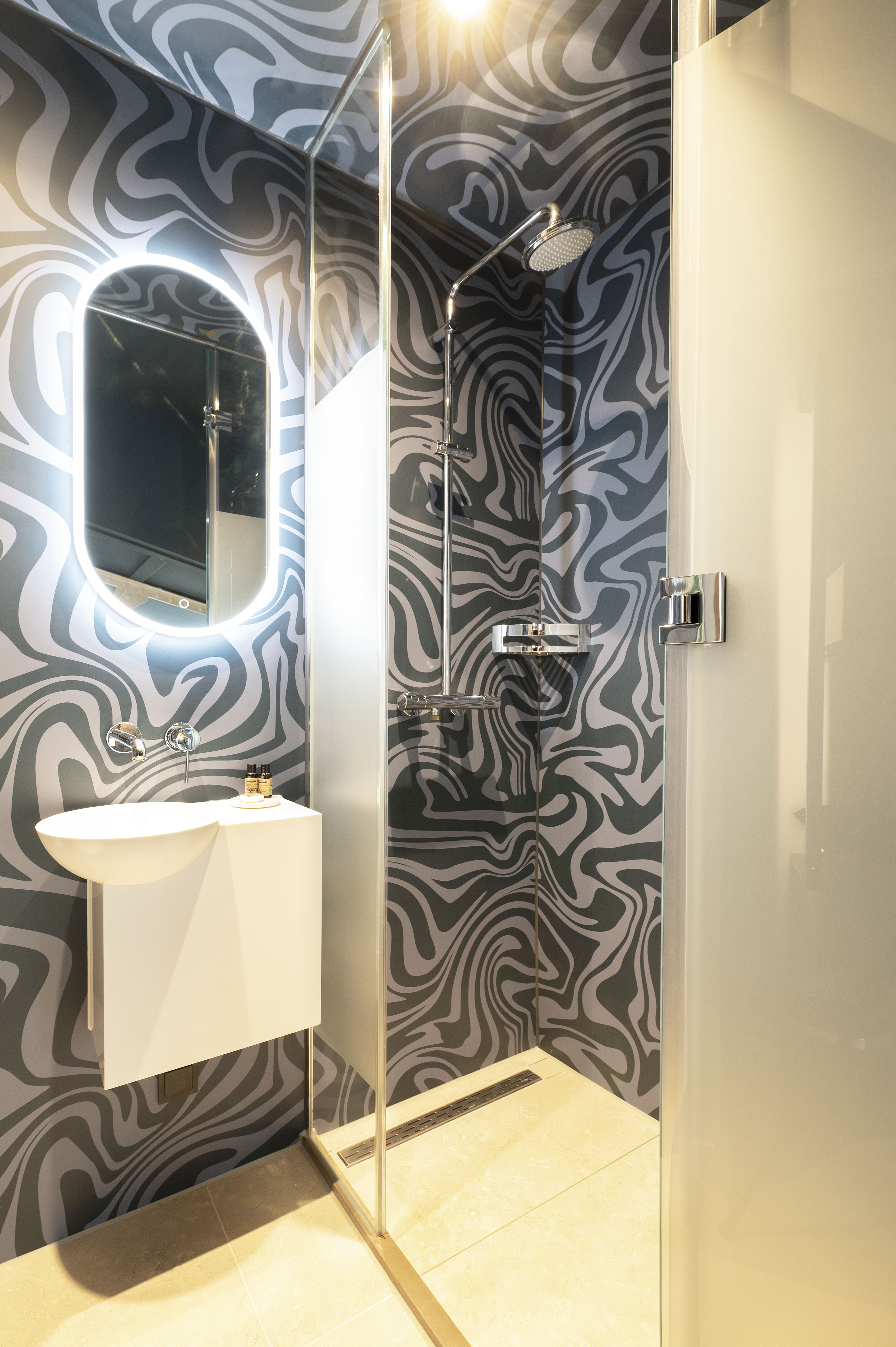 Double or Twin Deluxe