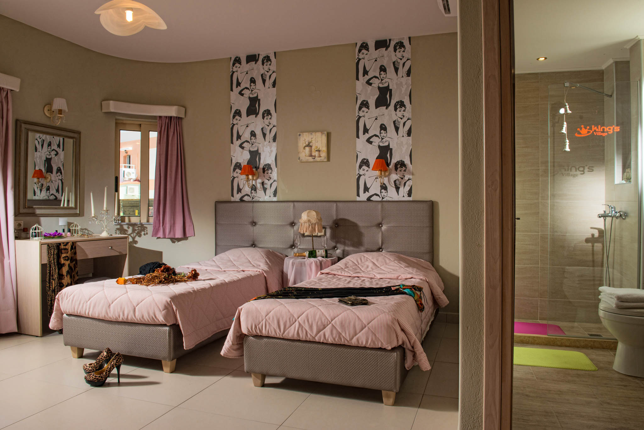 Studio Superior Capacity 2